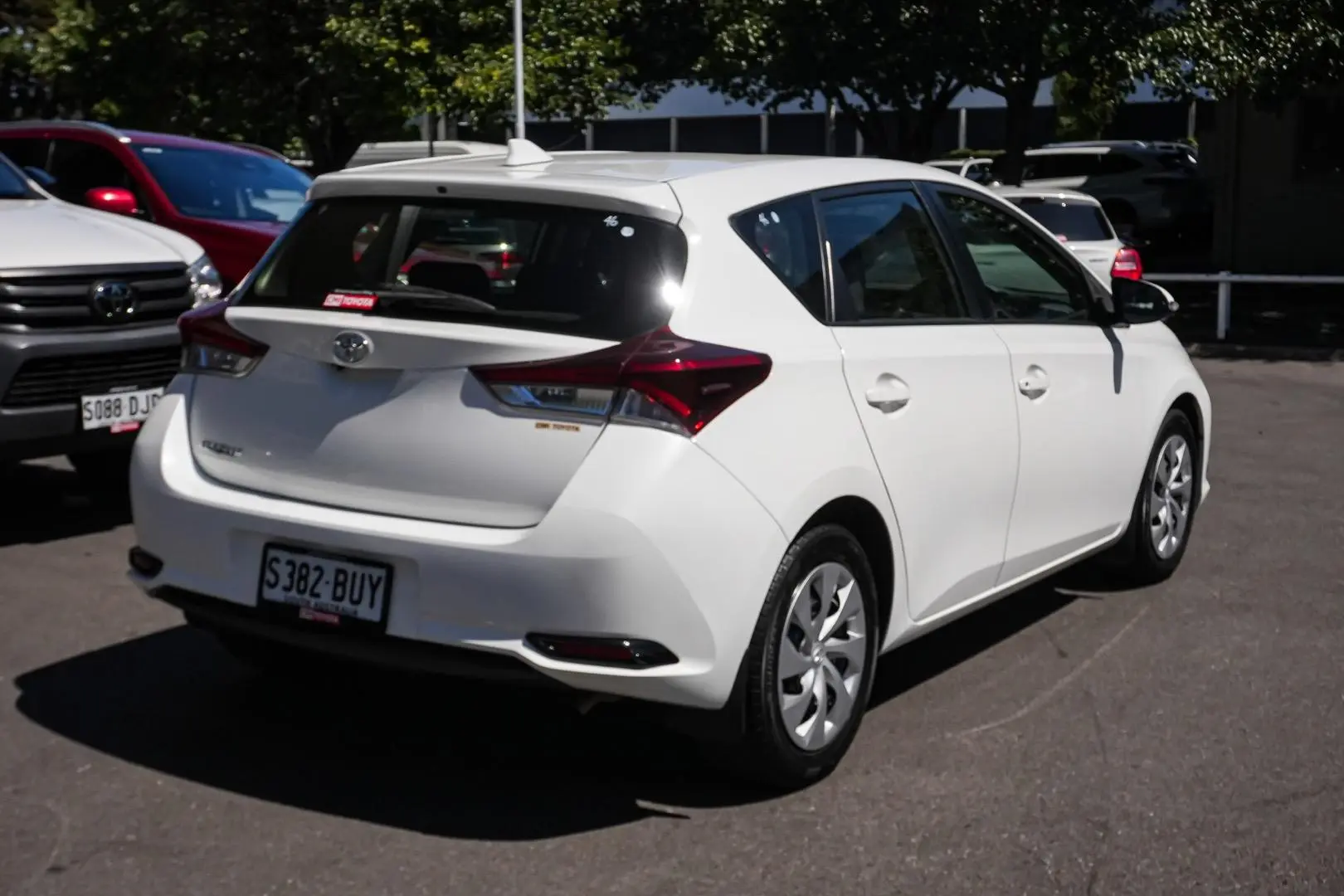 2017 Toyota Corolla Gallery Image 3