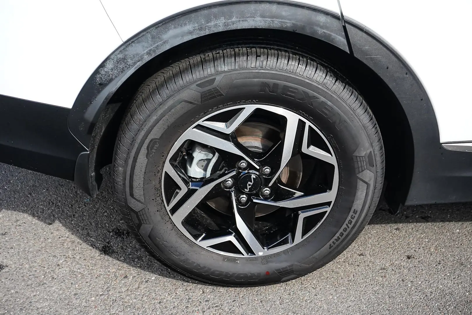 2023 Kia Sportage Gallery Image 16