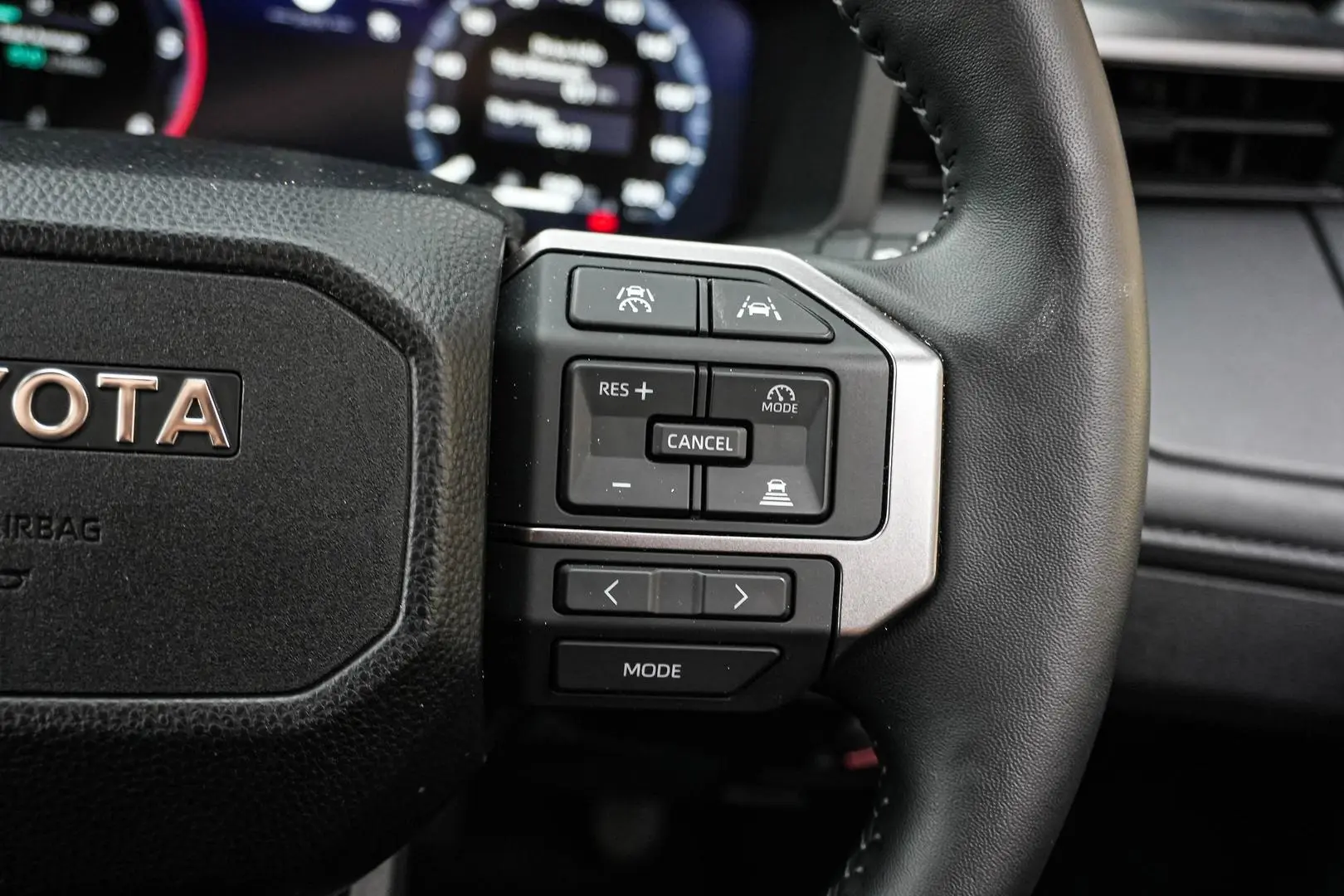 2025 Toyota Hilux Gallery Image 21