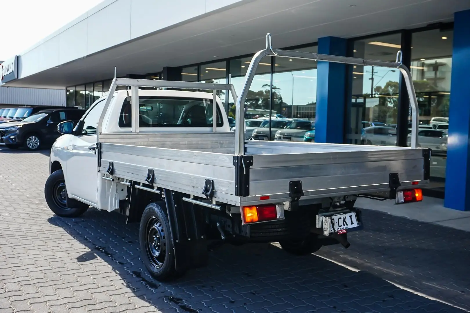 2021 Toyota Hilux Gallery Image 3