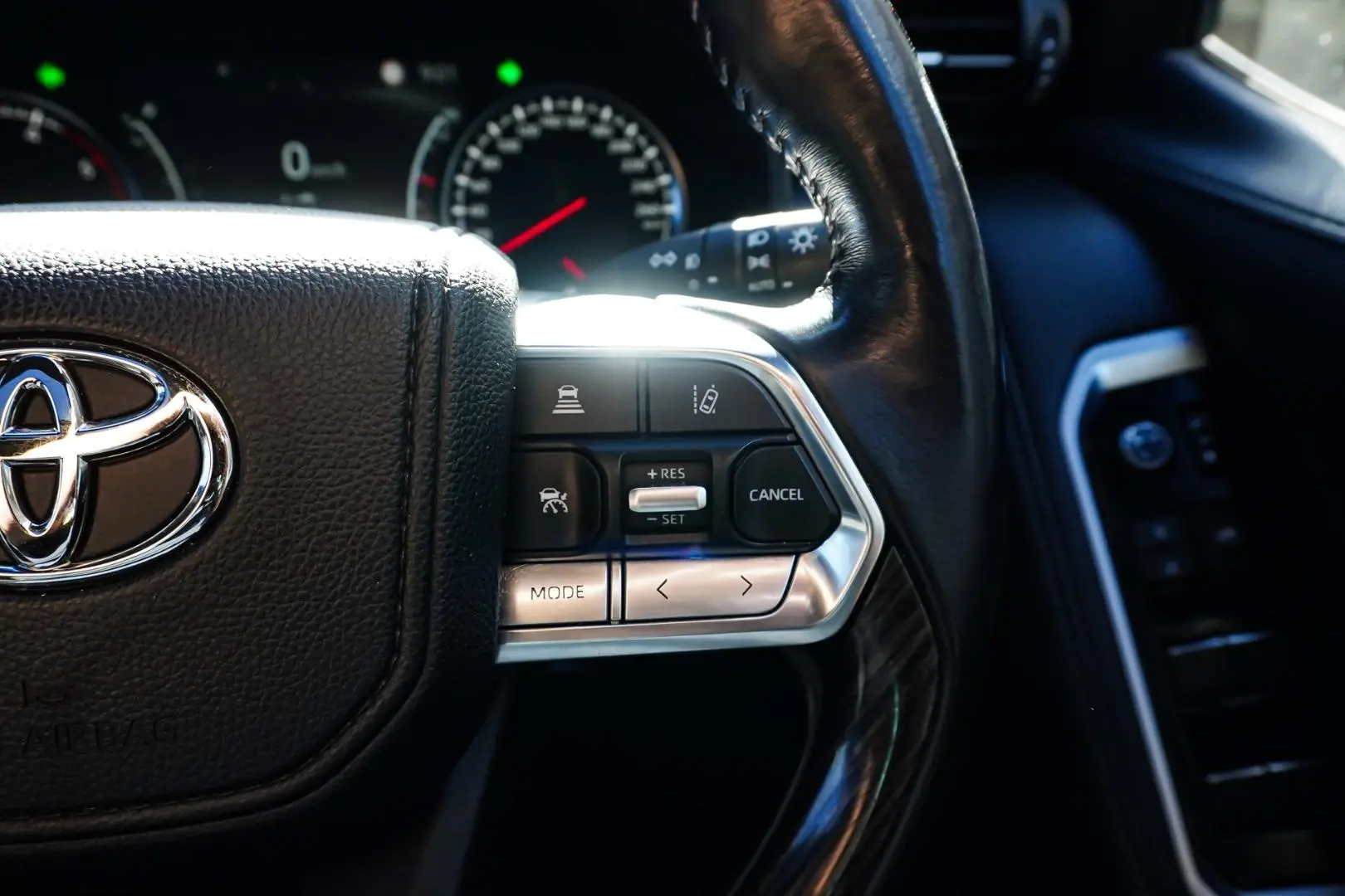 2022 Toyota Landcruiser Gallery Image 22