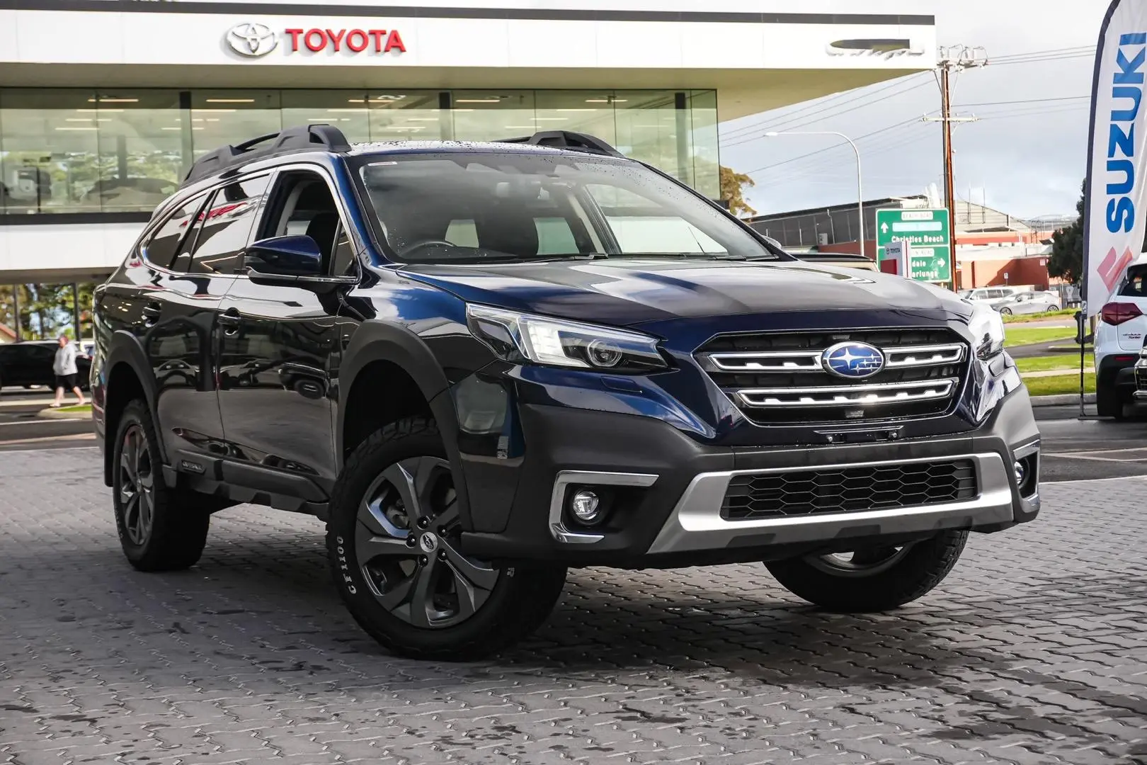 2020 Subaru Outback Gallery Image 2