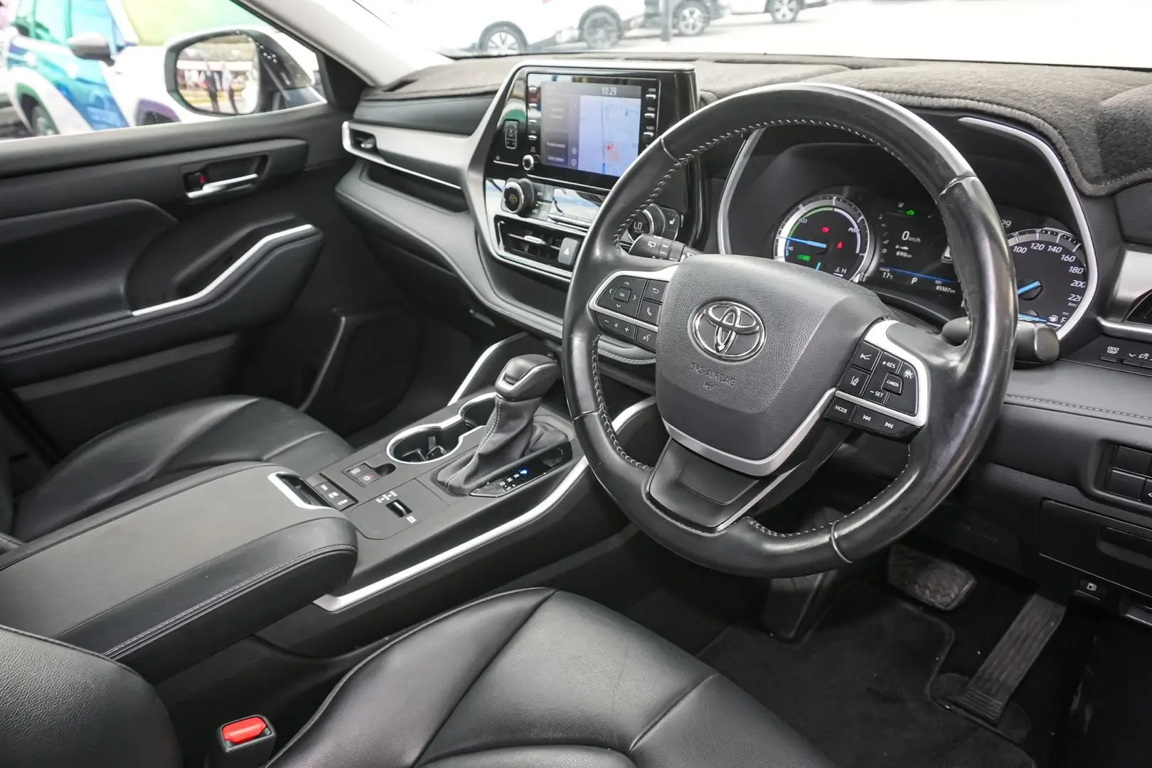 2022 Toyota Kluger Gallery Image 7