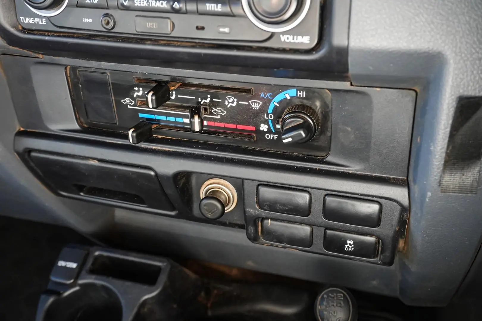 2019 Toyota Landcruiser Gallery Image 16