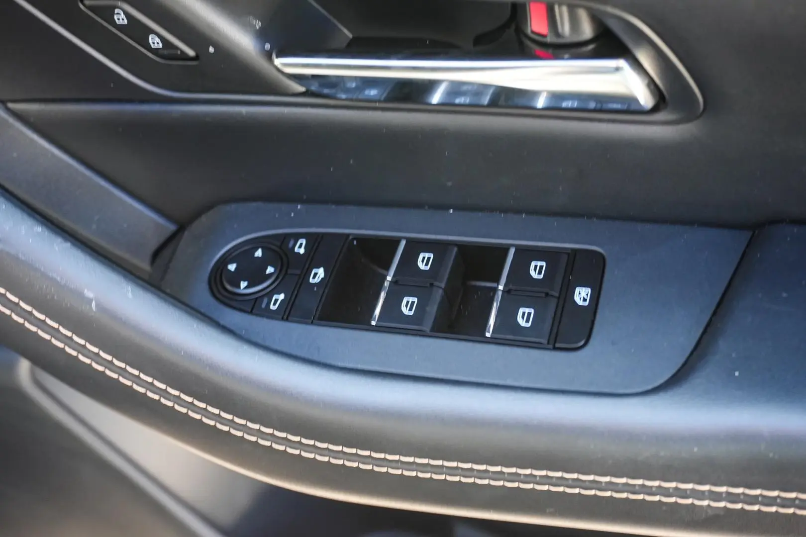 2023 Mazda CX-60 Gallery Image 17