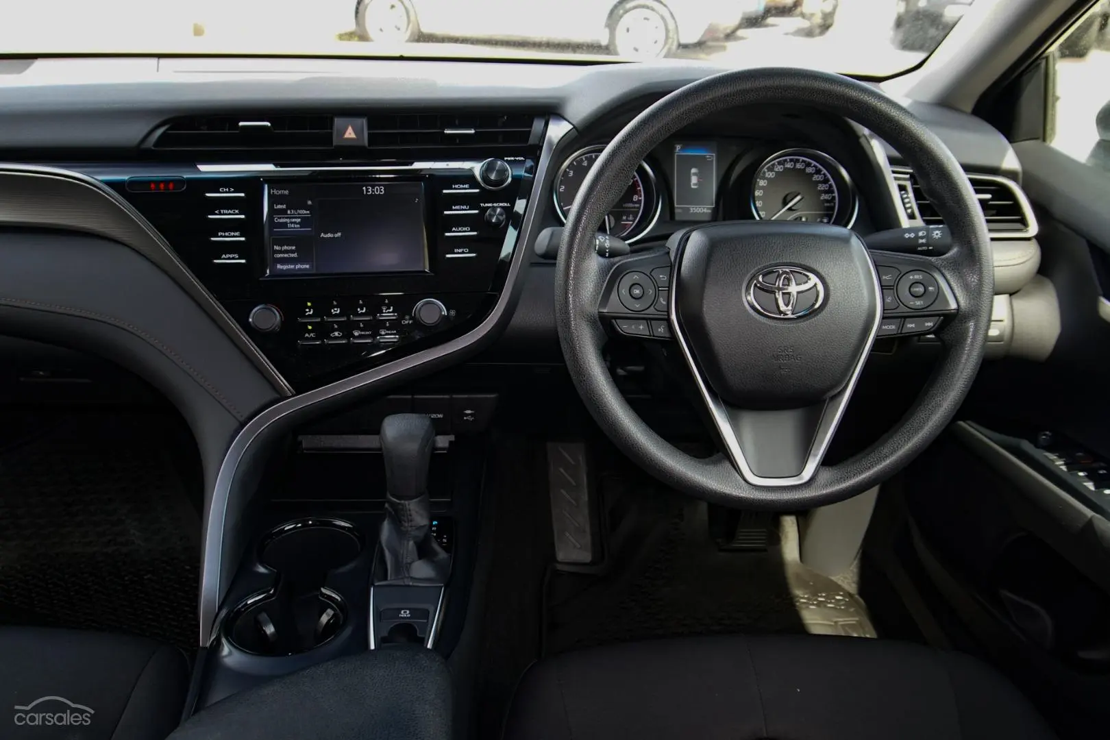 2019 Toyota Camry Image 8