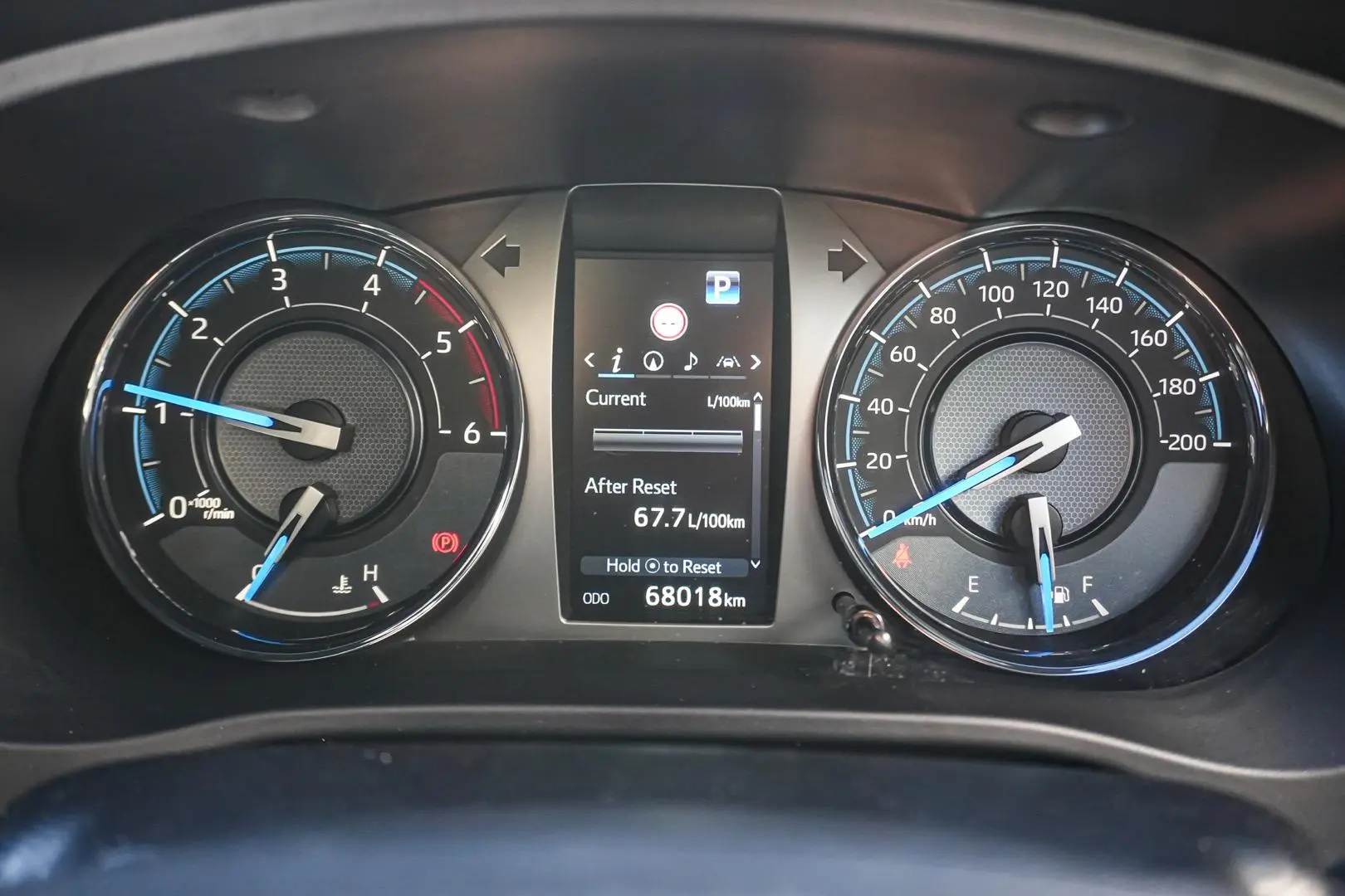 2022 Toyota Hilux Gallery Image 17