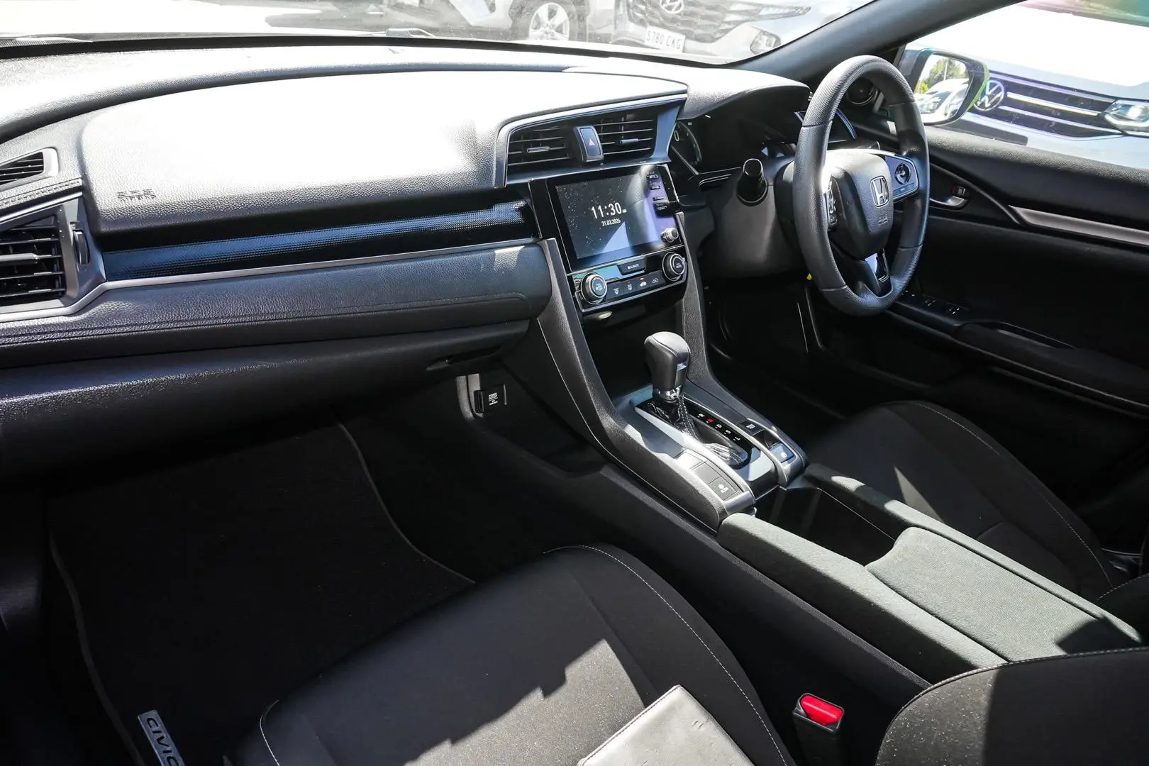 2020 Honda Civic Gallery Image 11