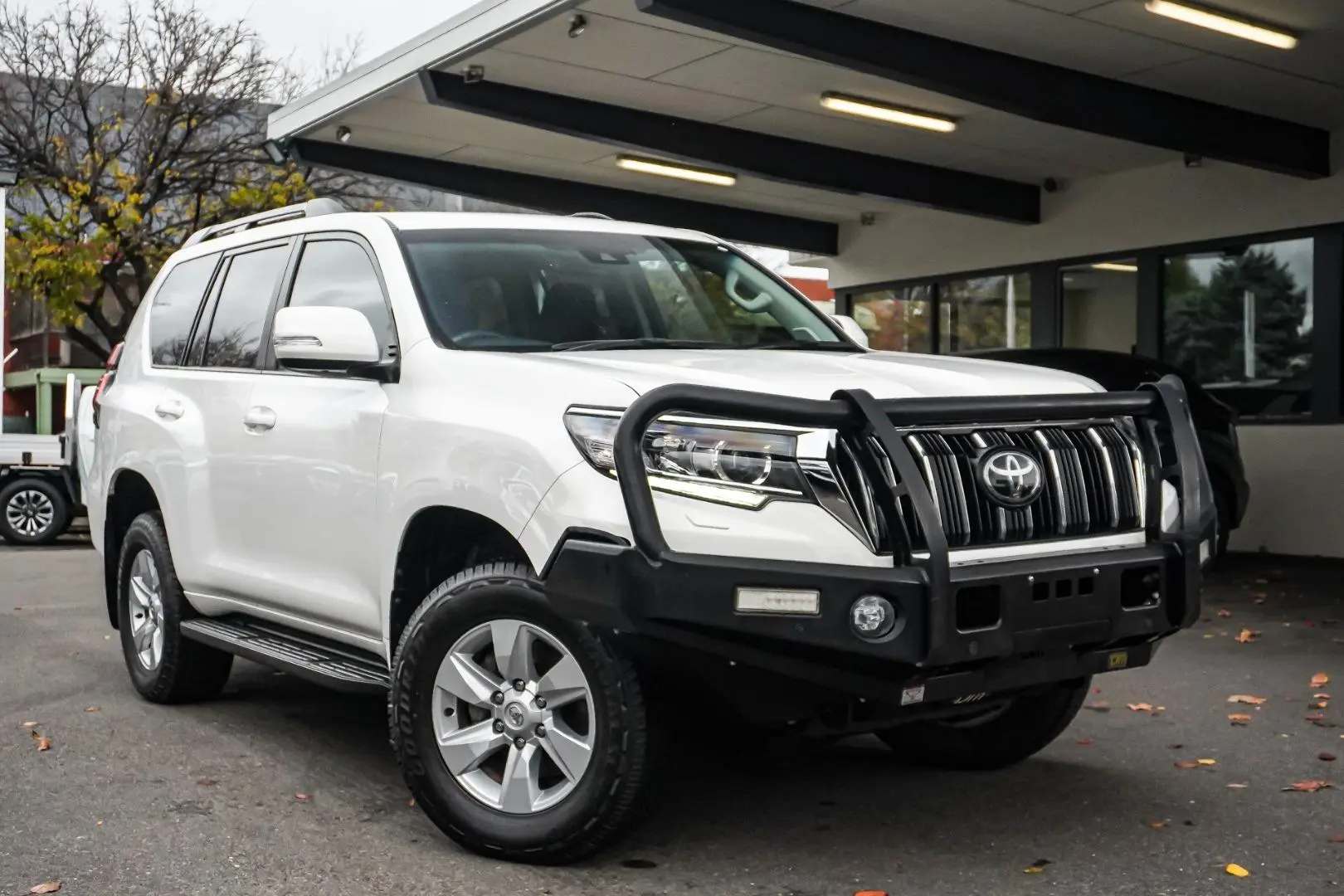 2021 Toyota Landcruiser Prado Gallery Image 2