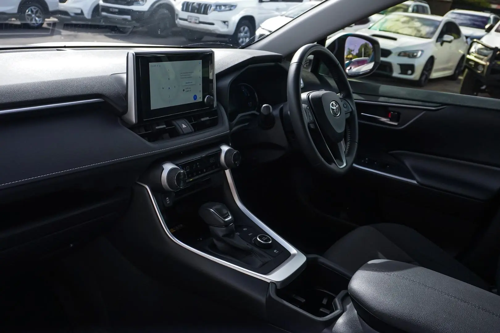 2023 Toyota RAV4 Gallery Image 11