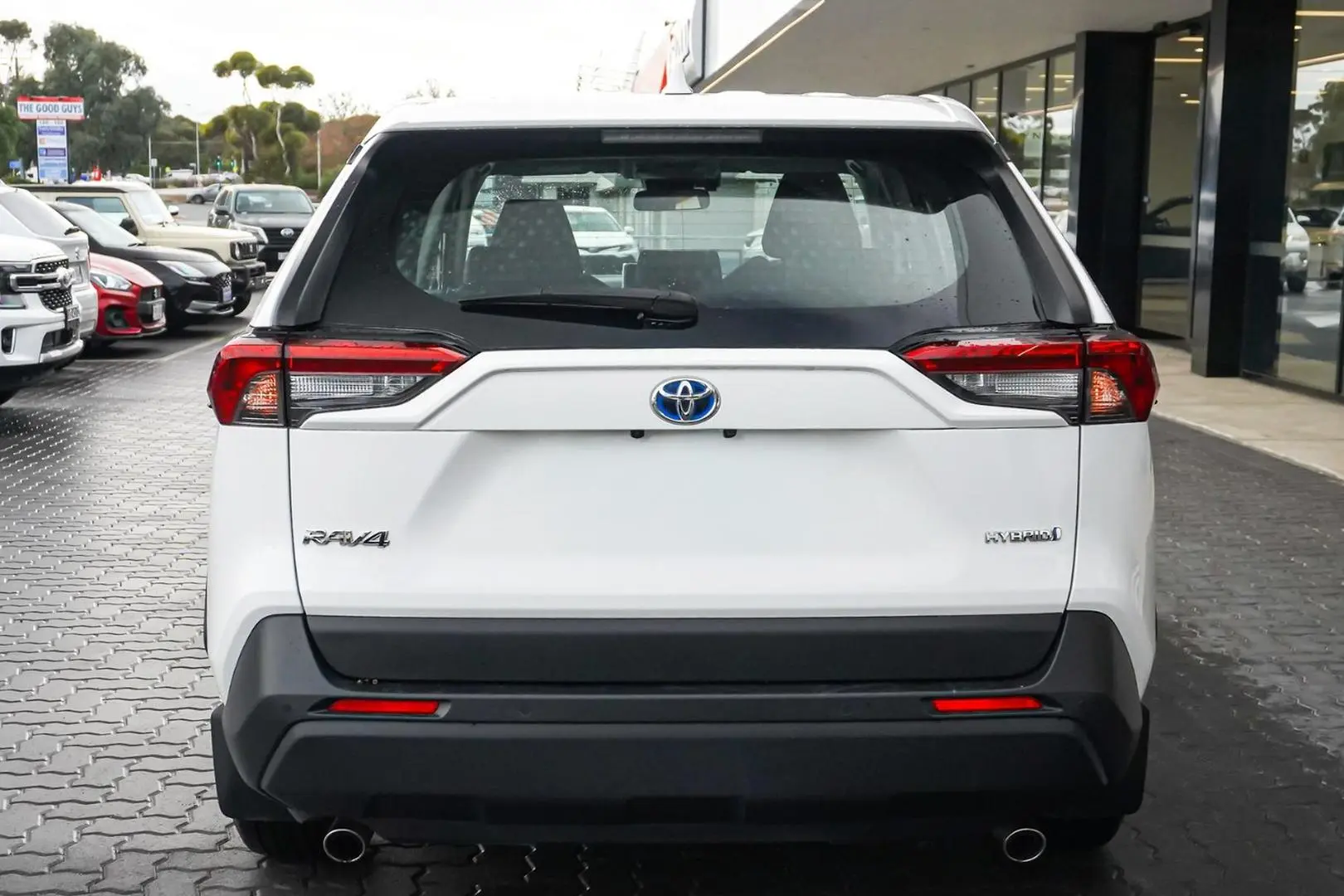 2024 Toyota RAV4 Gallery Image 6