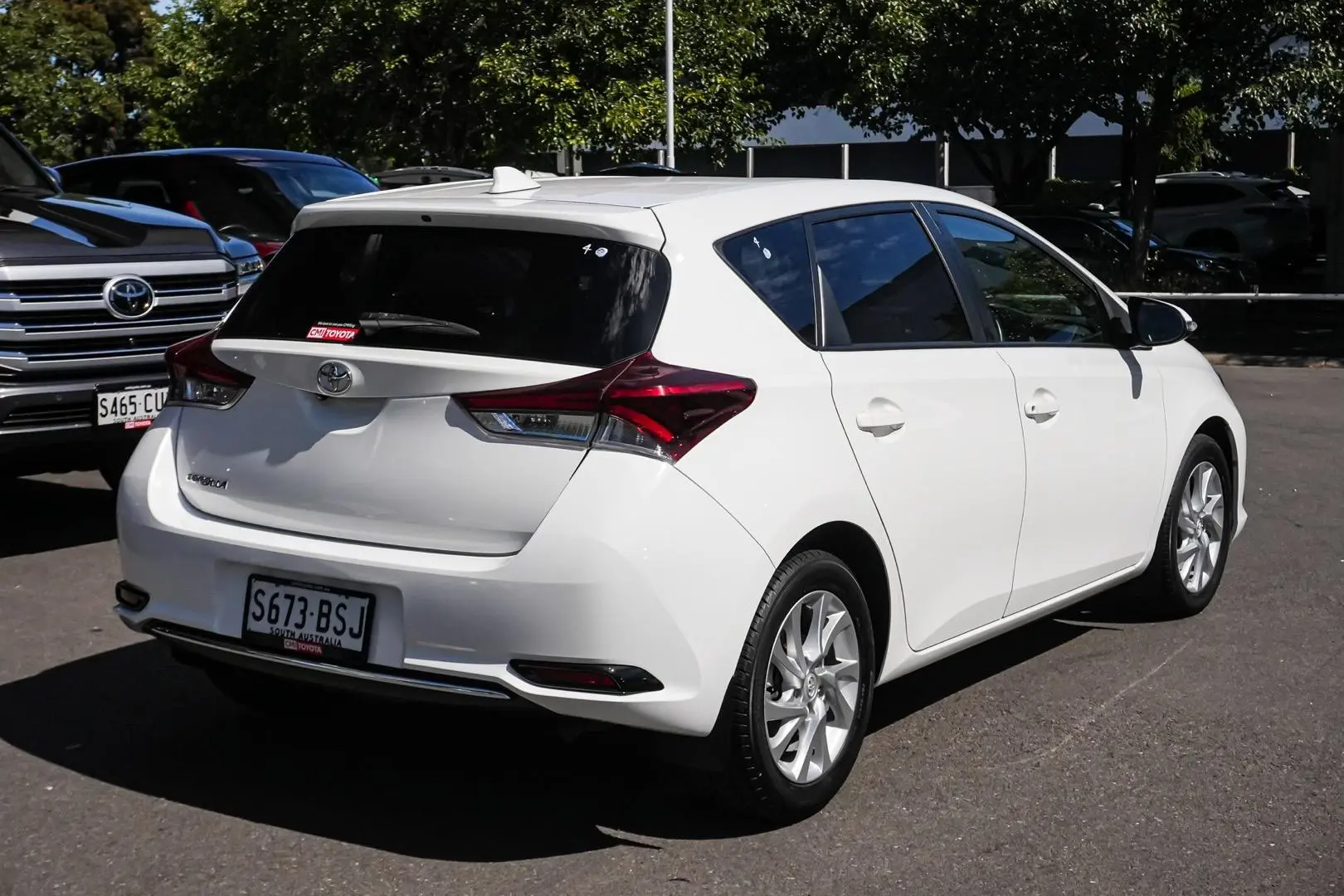 2017 Toyota Corolla Gallery Image 3