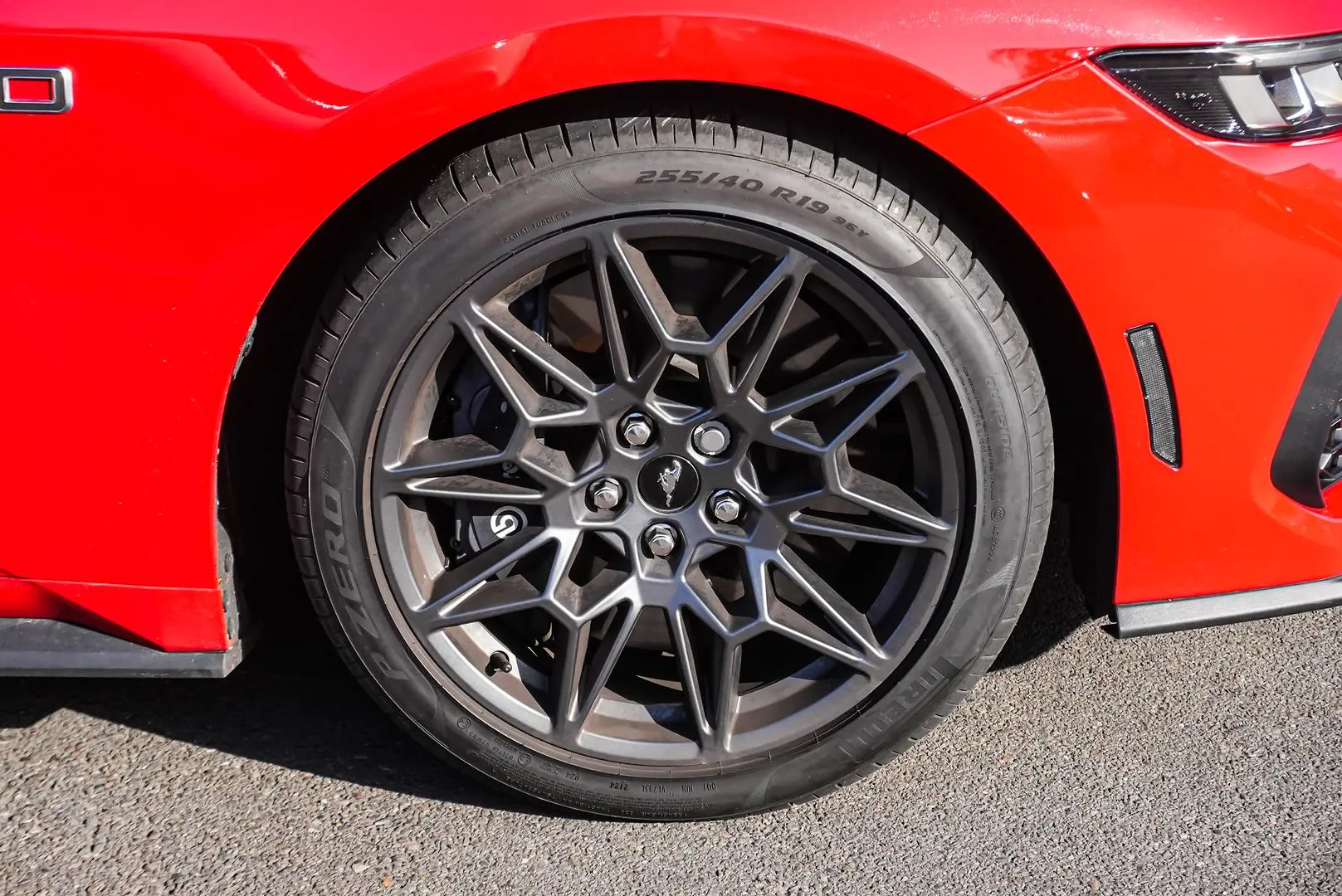 2024 Ford Mustang Gallery Image 12