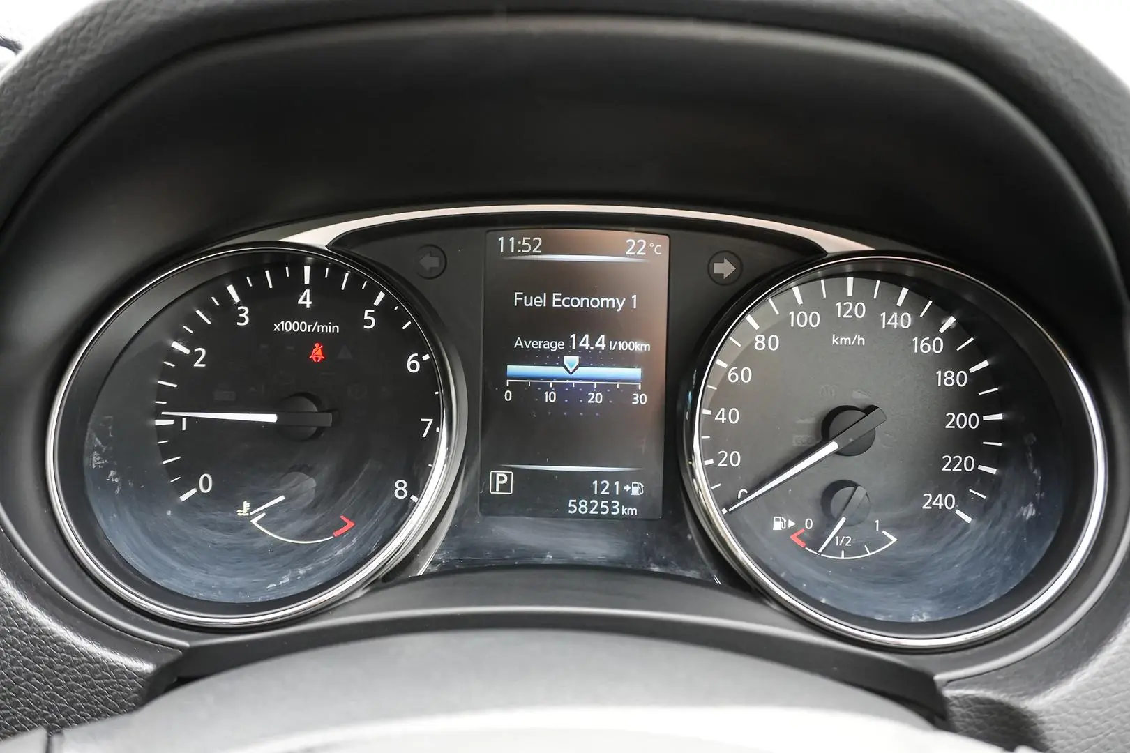 2017 Nissan X-TRAIL Gallery Image 18