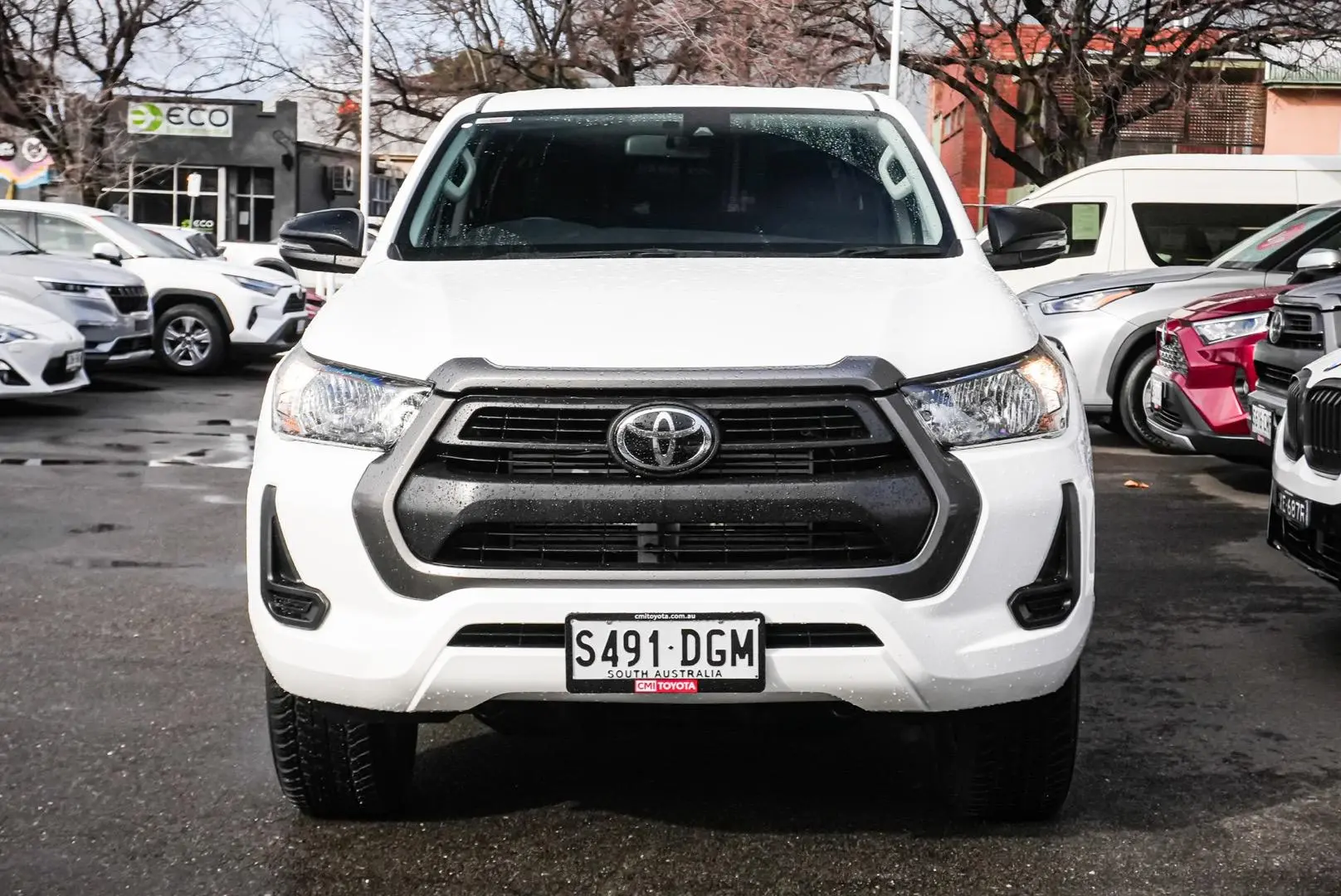 2022 Toyota Hilux Gallery Image 4