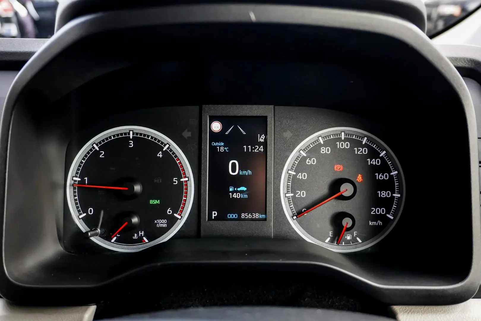 2019 Toyota Hiace Gallery Image 16
