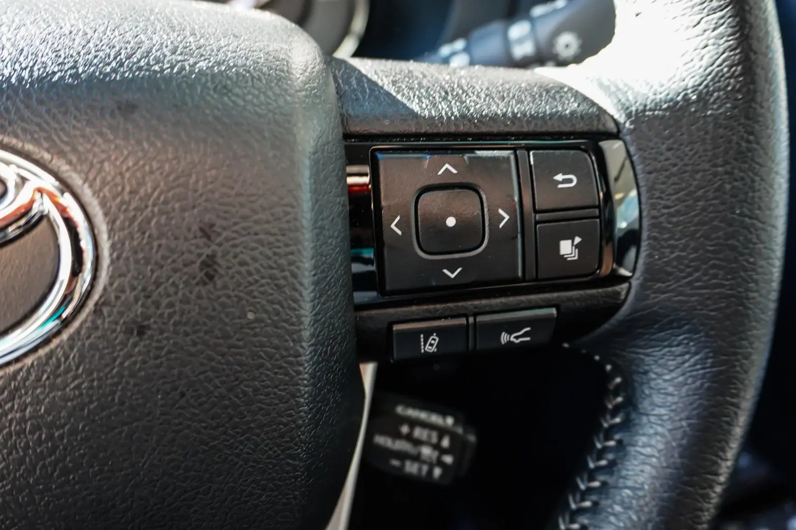 2022 Toyota Hilux Gallery Image 20