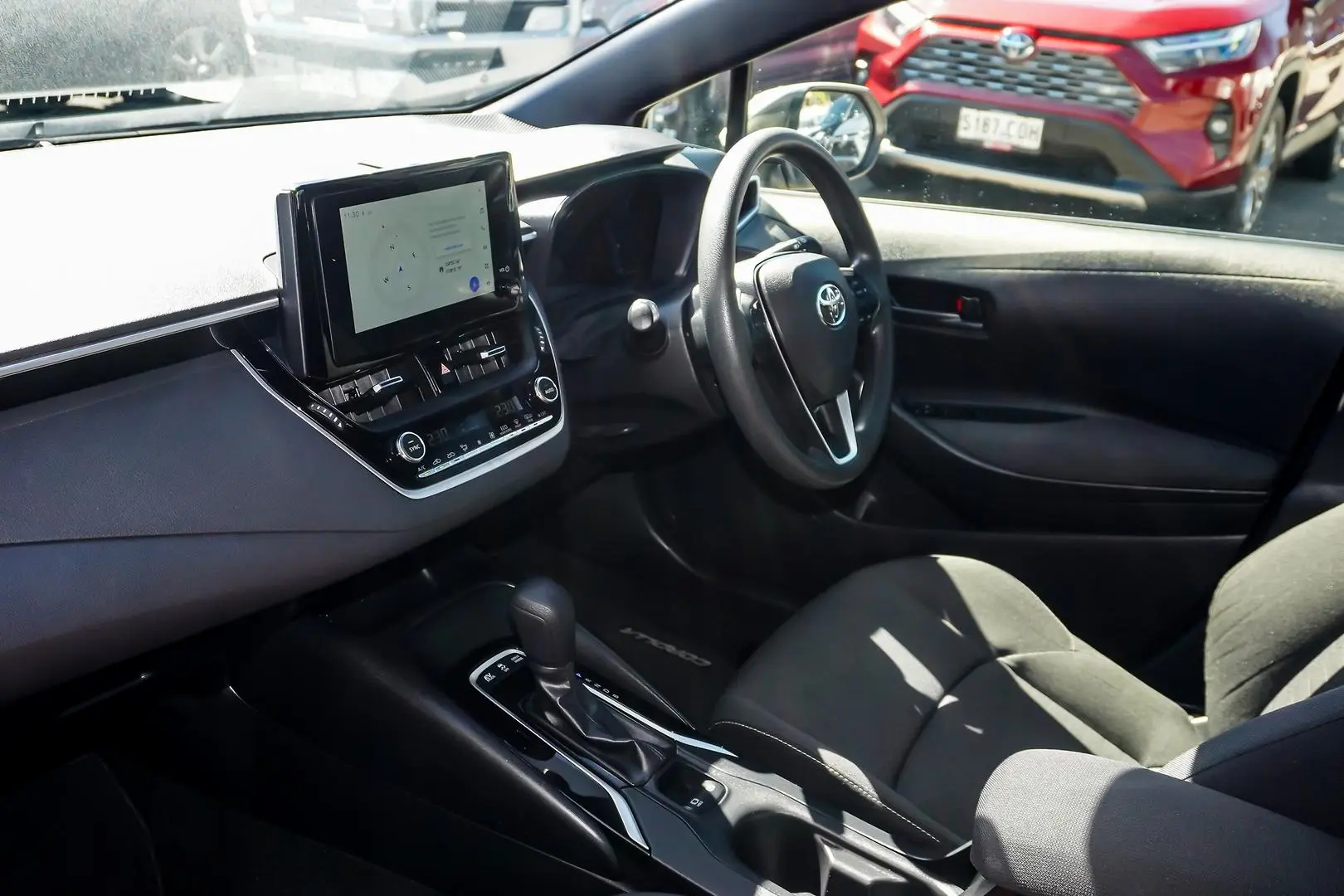 2025 Toyota Corolla Gallery Image 9