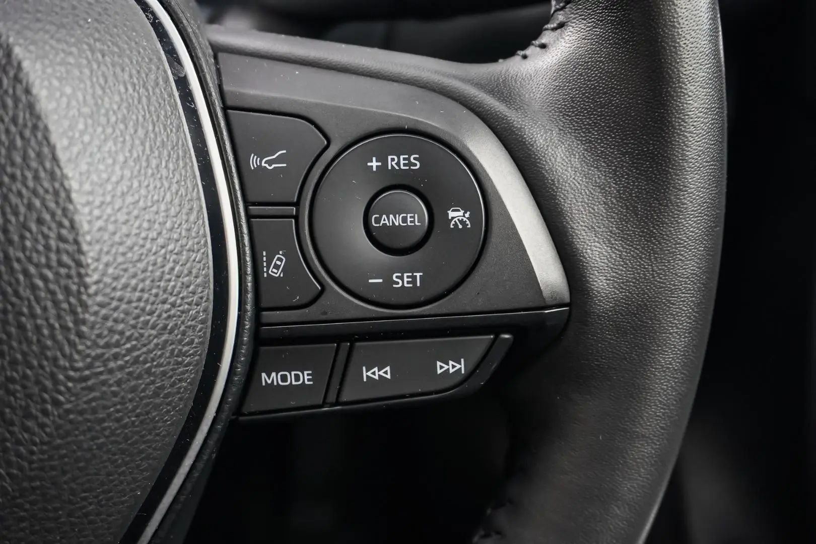 2024 Toyota RAV4 Gallery Image 20
