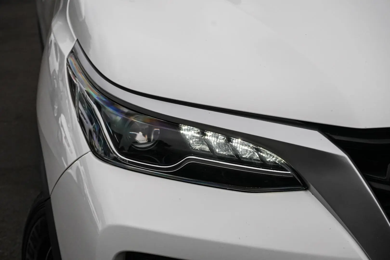 2022 Toyota Fortuner Gallery Image 7