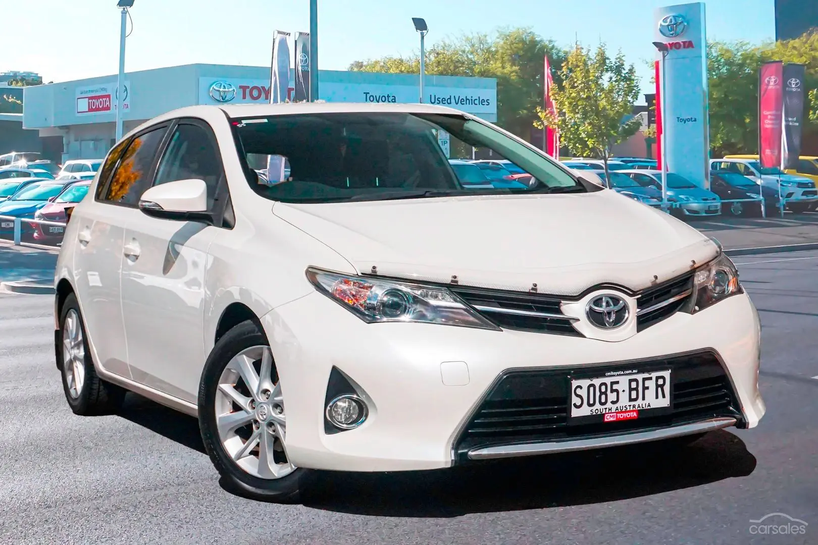 2014 Toyota Corolla Image 1