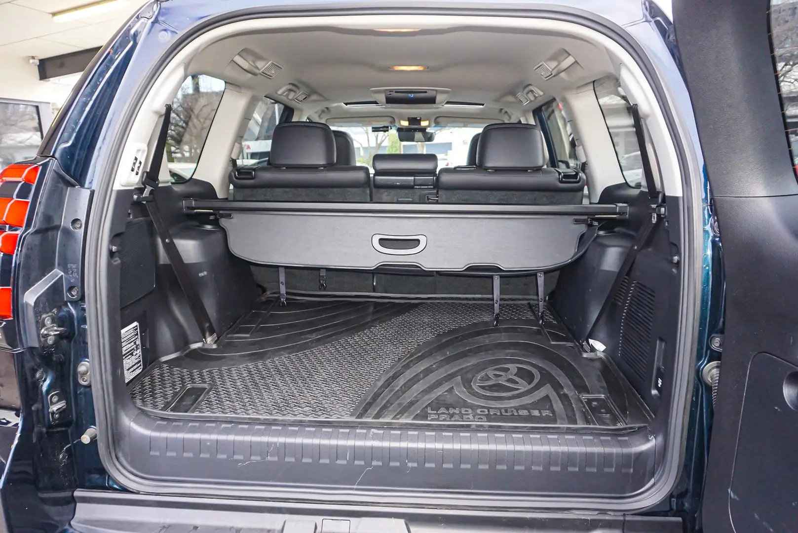 2021 Toyota Landcruiser Prado Gallery Image 14