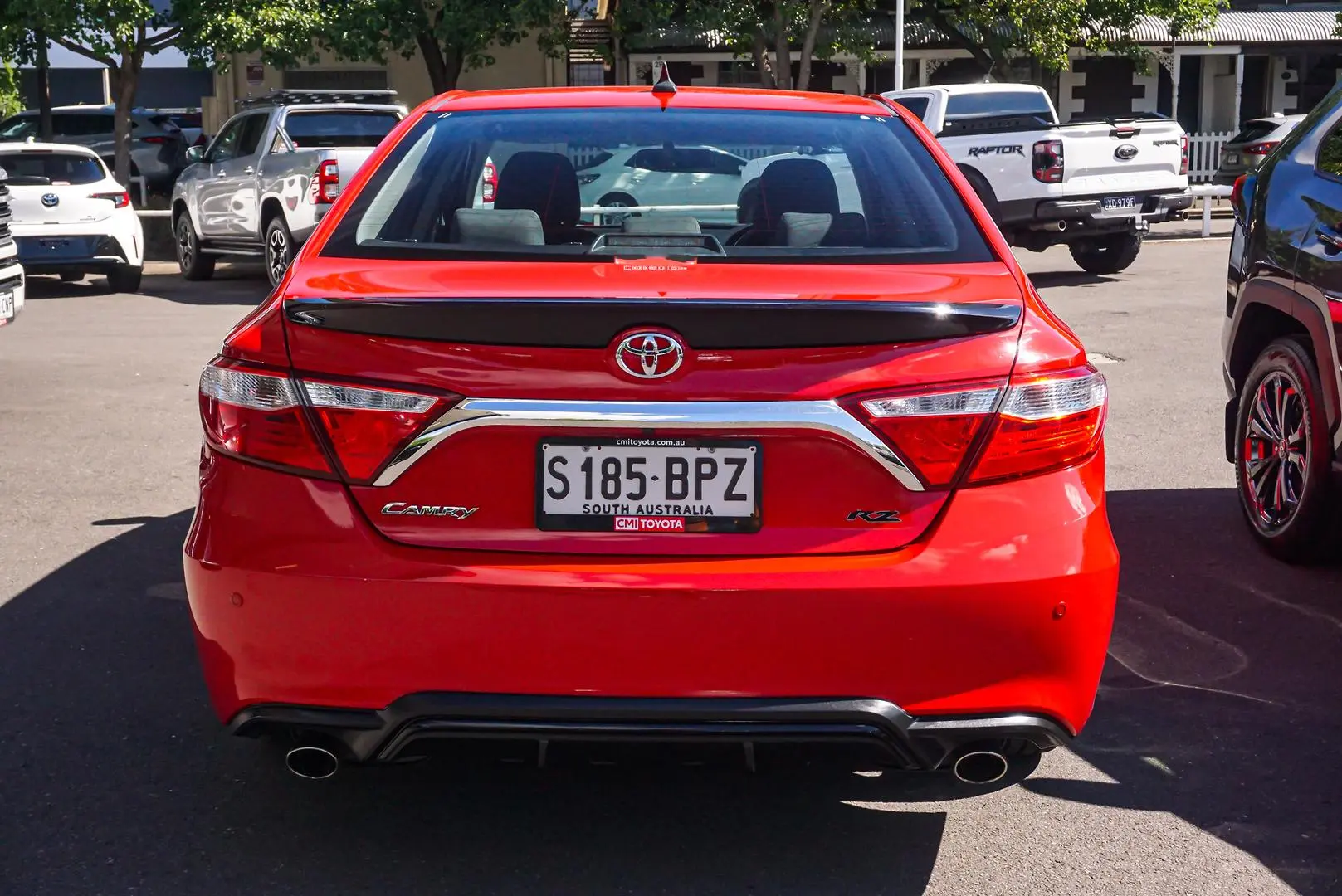 2017 Toyota Camry Gallery Image 5