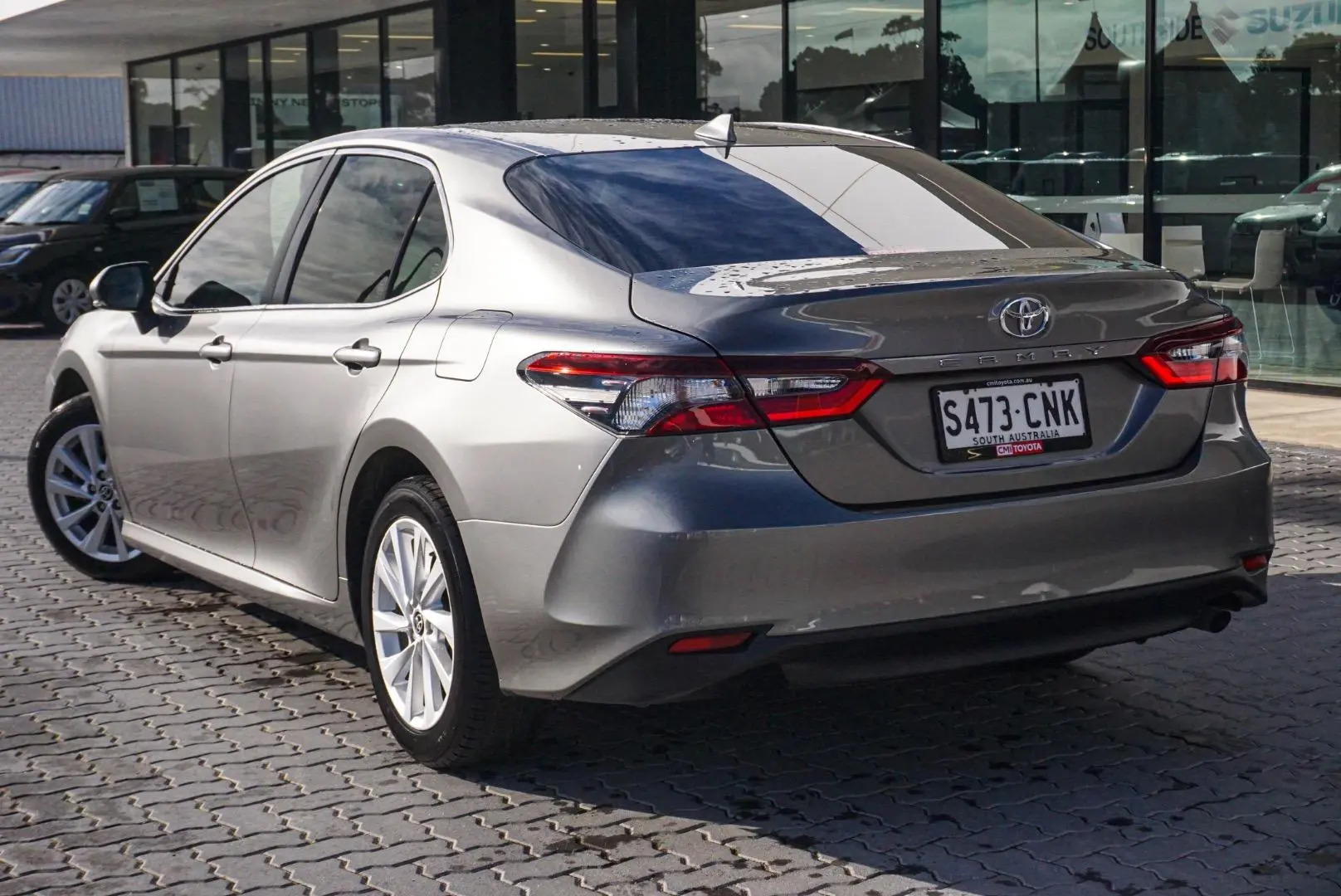 2021 Toyota Camry Gallery Image 3