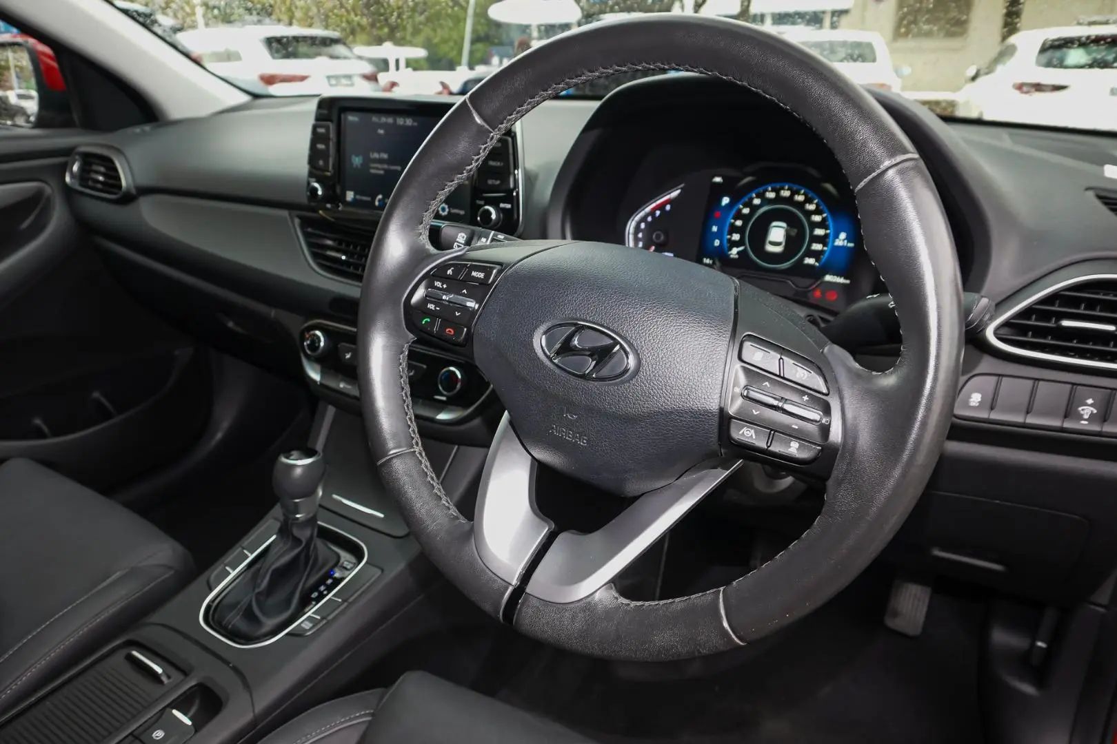 2021 Hyundai i30 Gallery Image 6