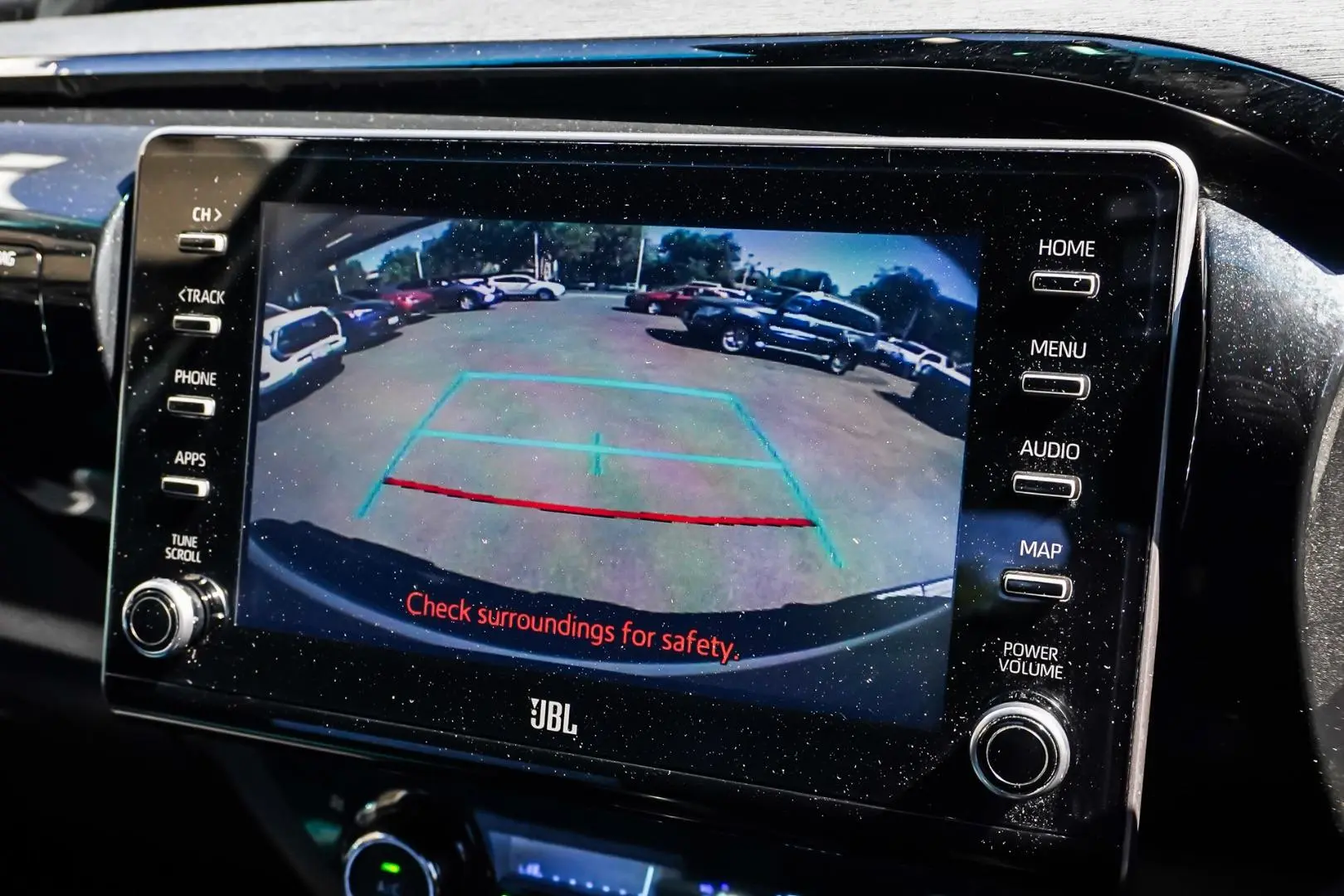 2021 Toyota Hilux Gallery Image 23