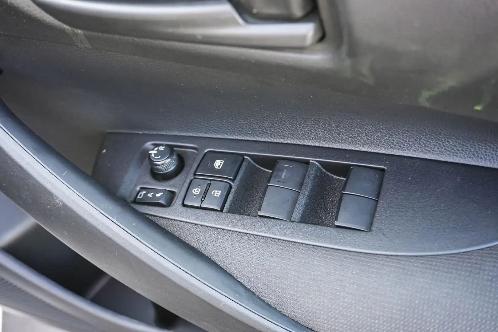 2023 Toyota Corolla Gallery Image 19