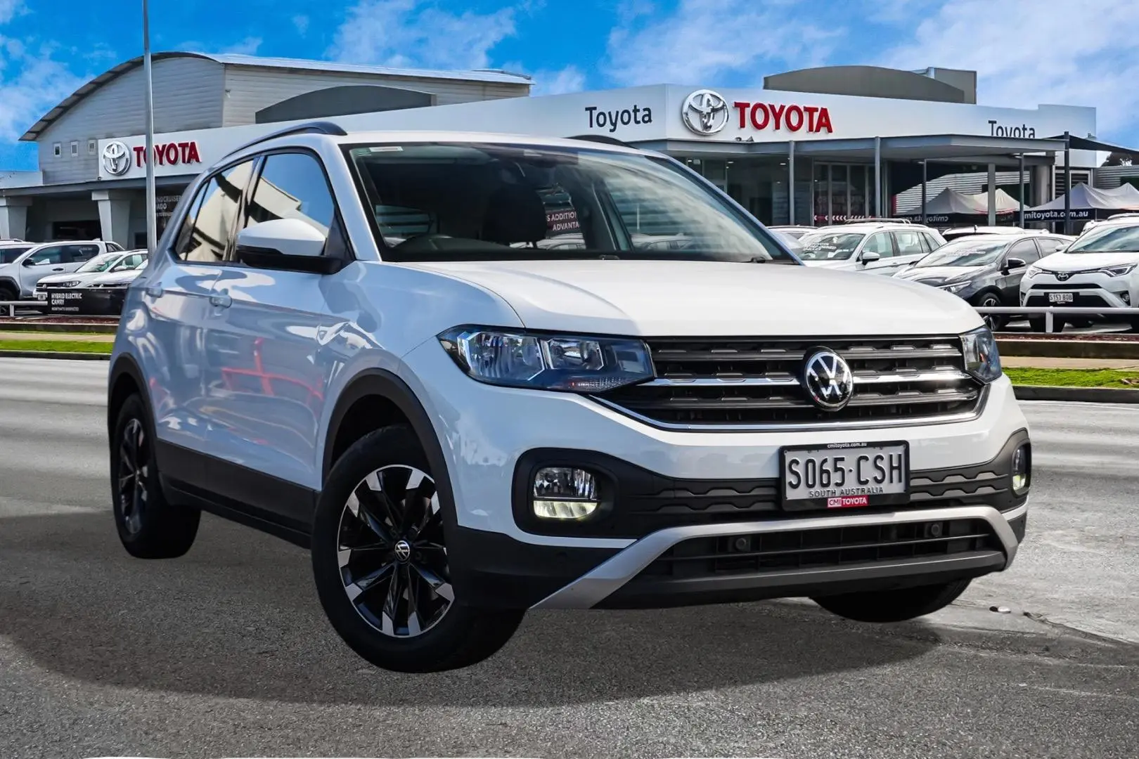 2022 Volkswagen T-Cross Gallery Image 1