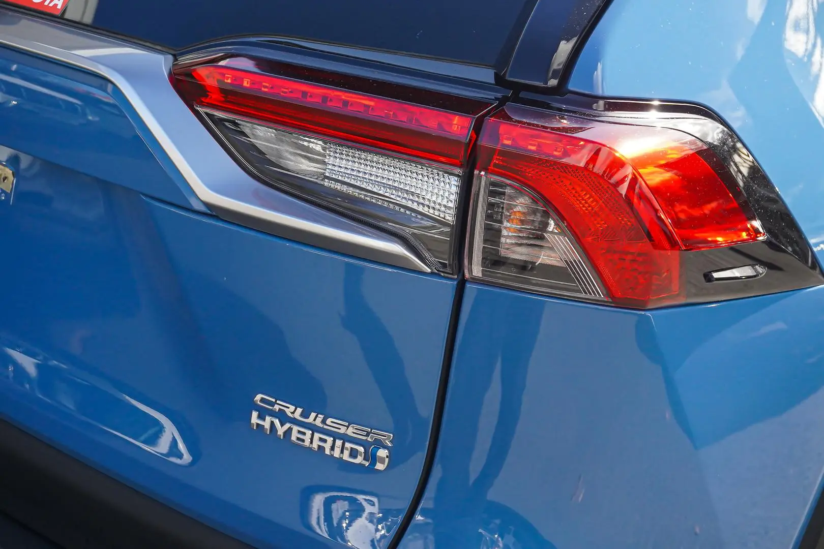 2024 Toyota RAV4 Gallery Image 12