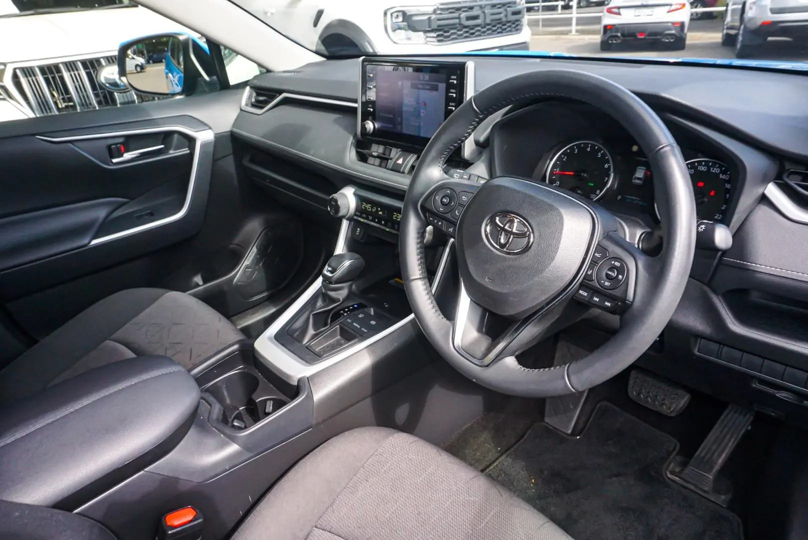 2021 Toyota Rav4 Gallery Image 7