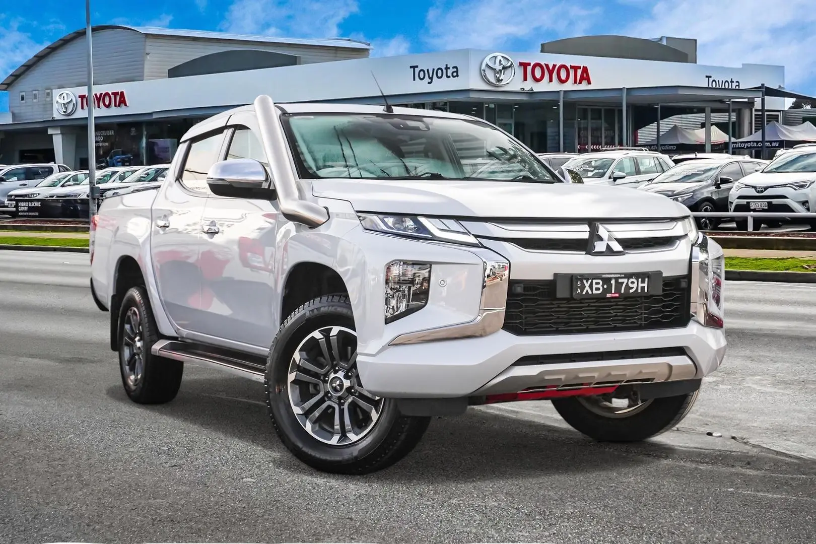 2019 Mitsubishi Triton Image