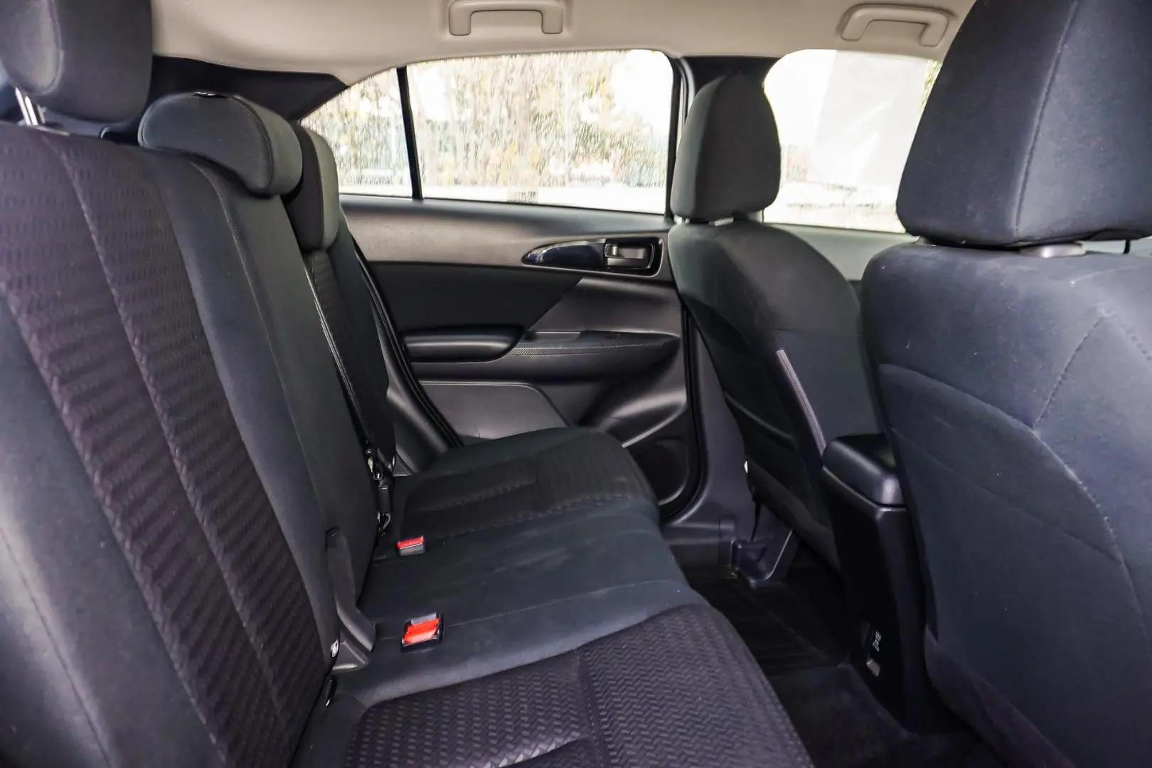 2021 Mitsubishi Eclipse Cross Gallery Image 8