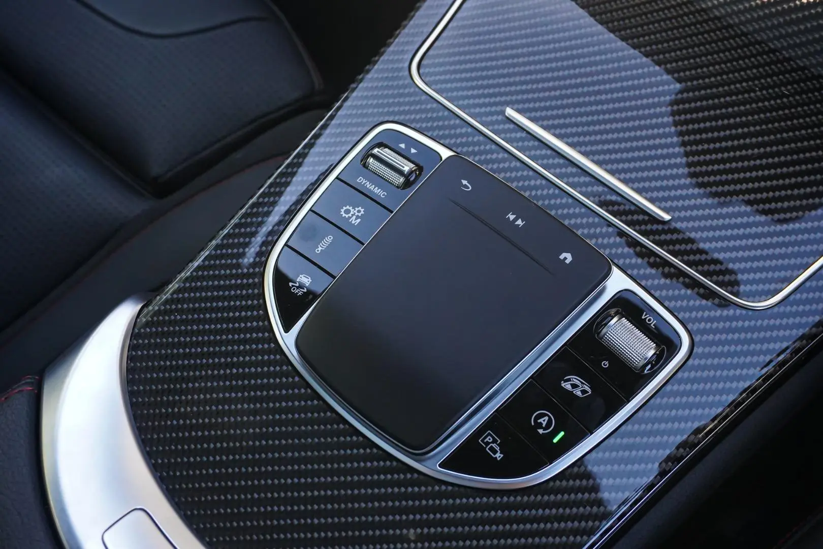 2022 Mercedes-Benz GLC-Class Gallery Image 20