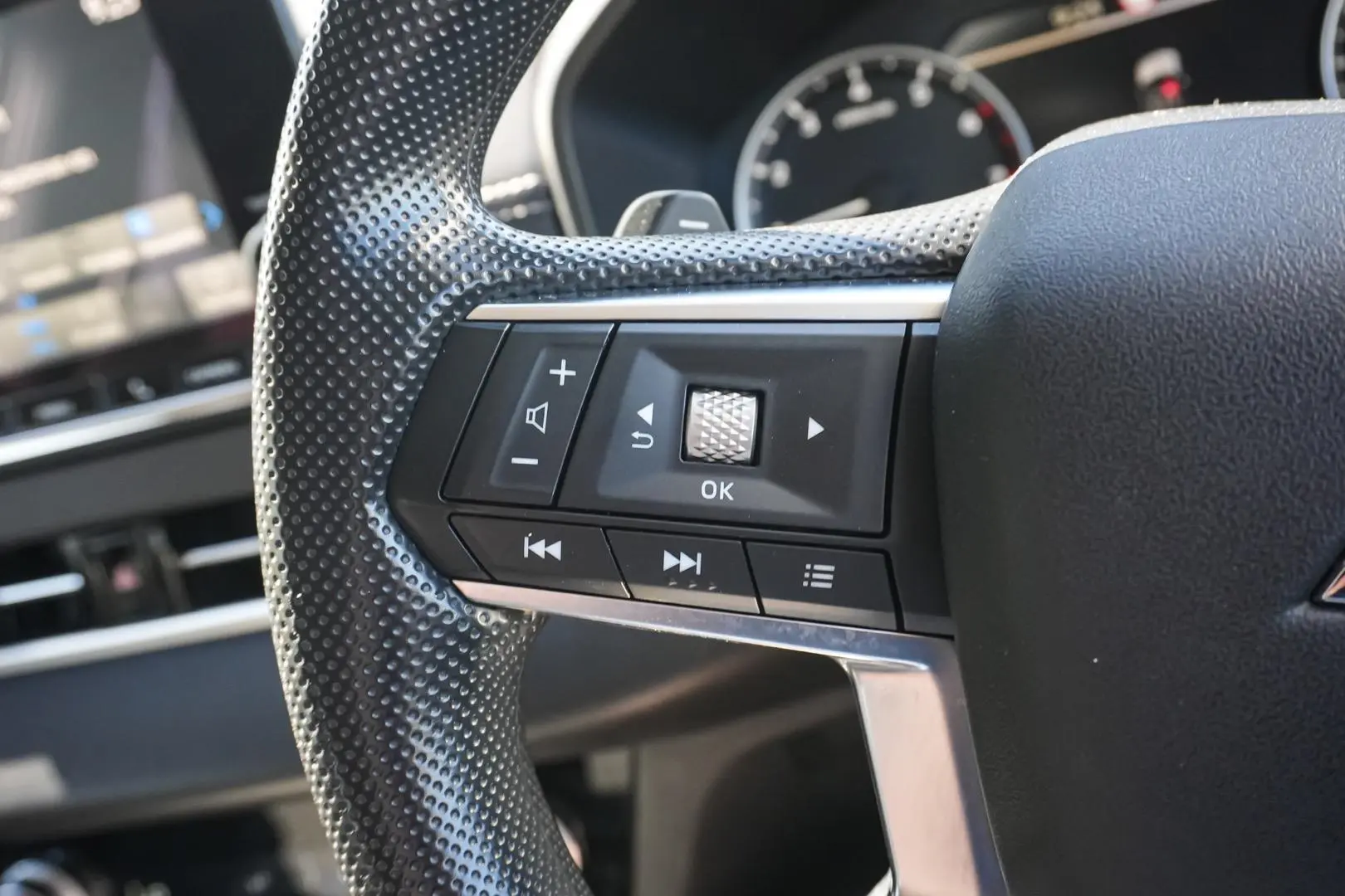 2024 Mitsubishi Outlander Gallery Image 19