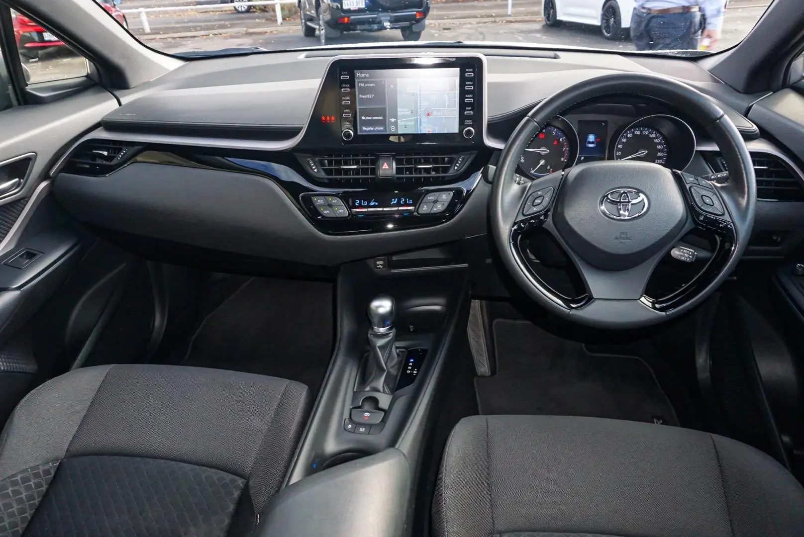 2023 Toyota C-HR Gallery Image 9