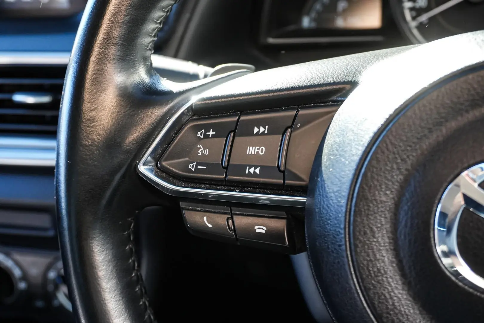 2017 Mazda 3 Gallery Image 21