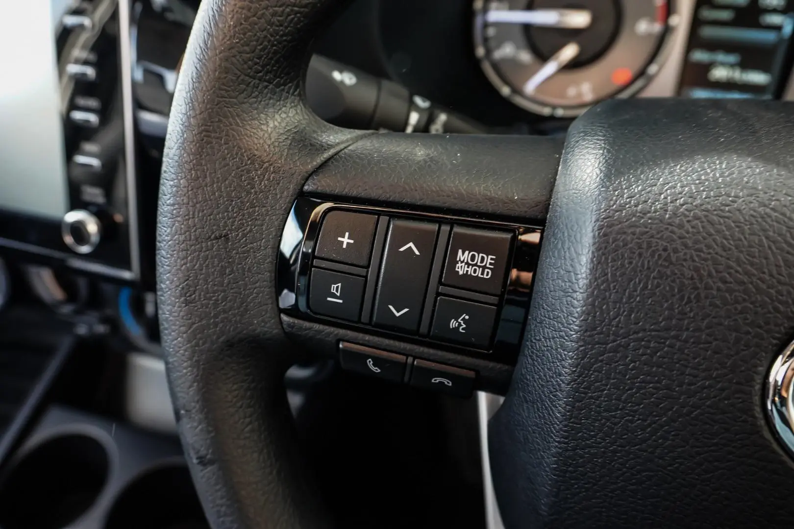 2023 Toyota Hilux Gallery Image 16