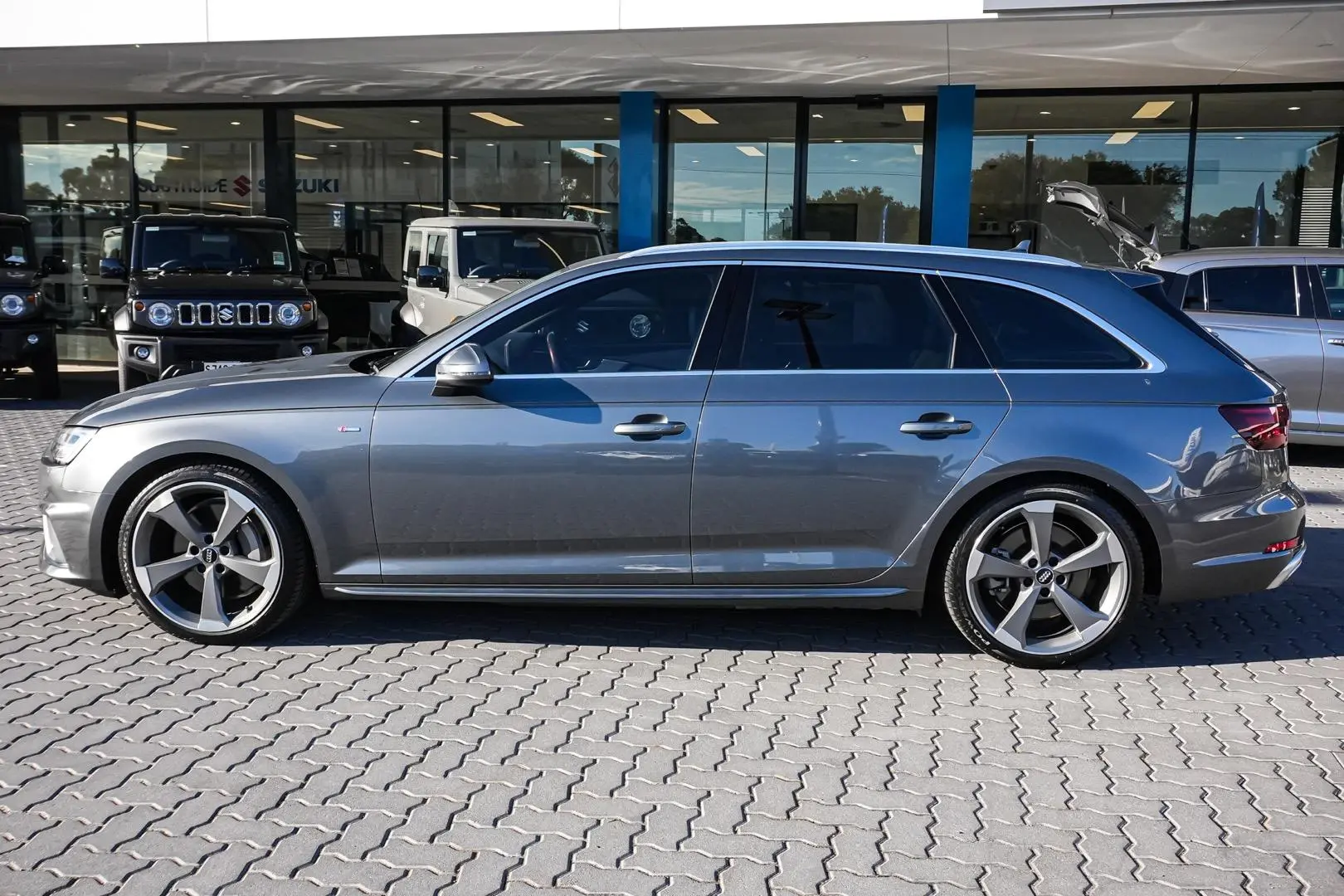 2019 Audi A4 Gallery Image 4