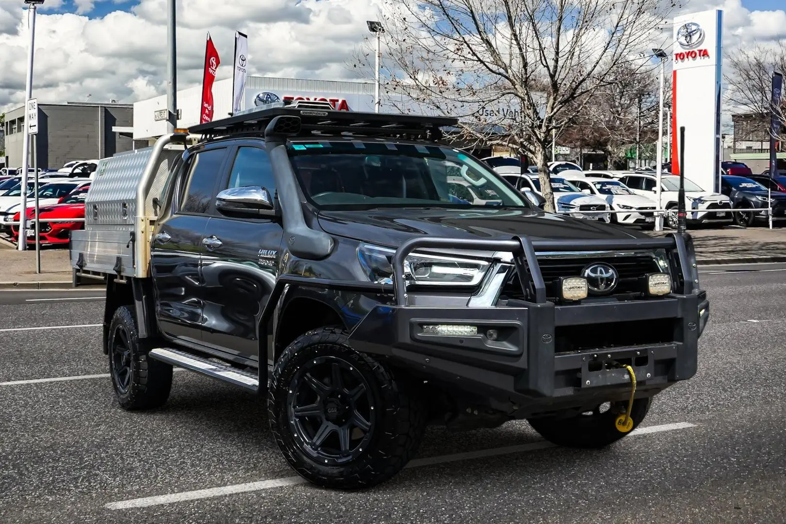 2021 Toyota Hilux Image