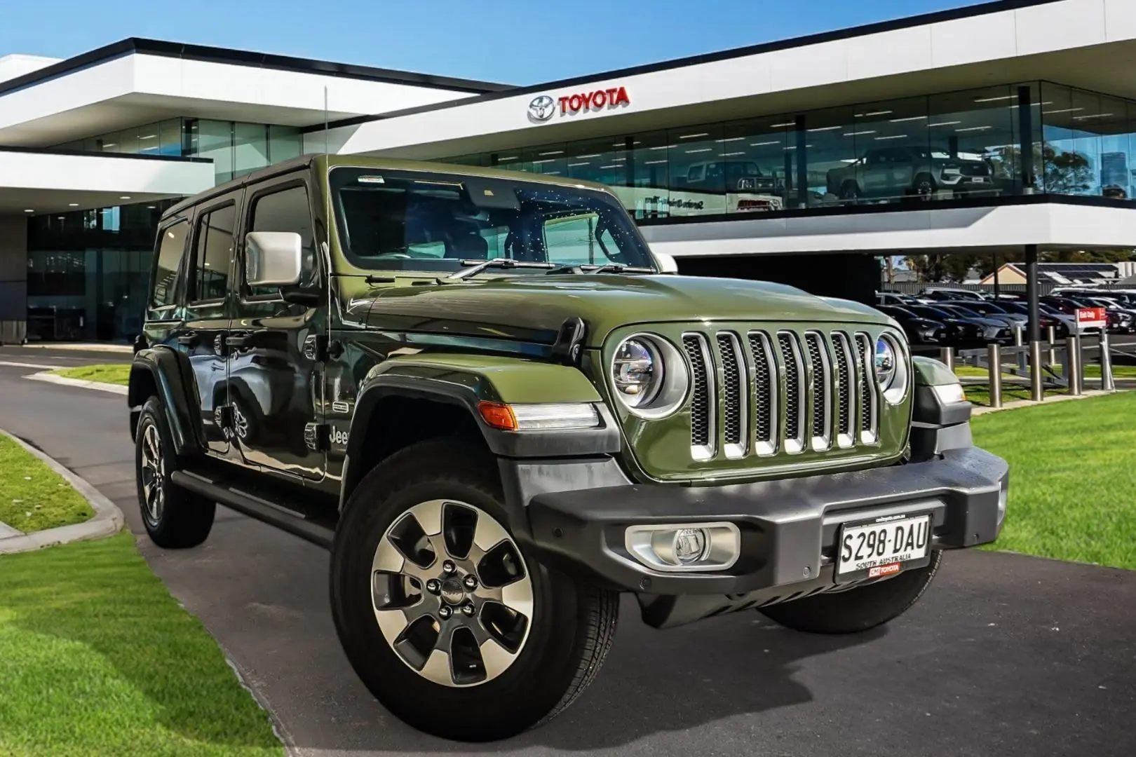 2023 Jeep Wrangler Gallery Image 1