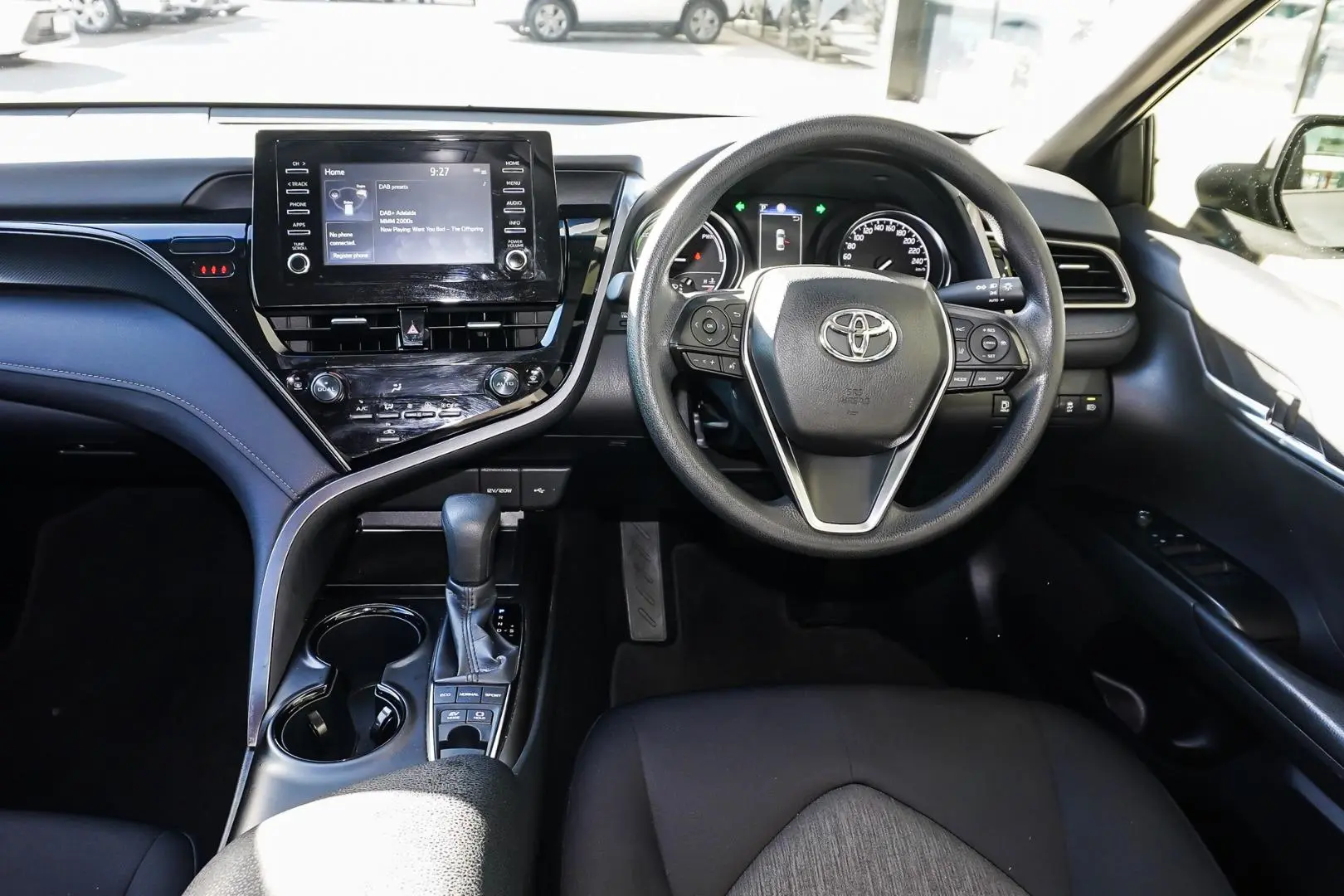 2024 Toyota Camry Gallery Image 9