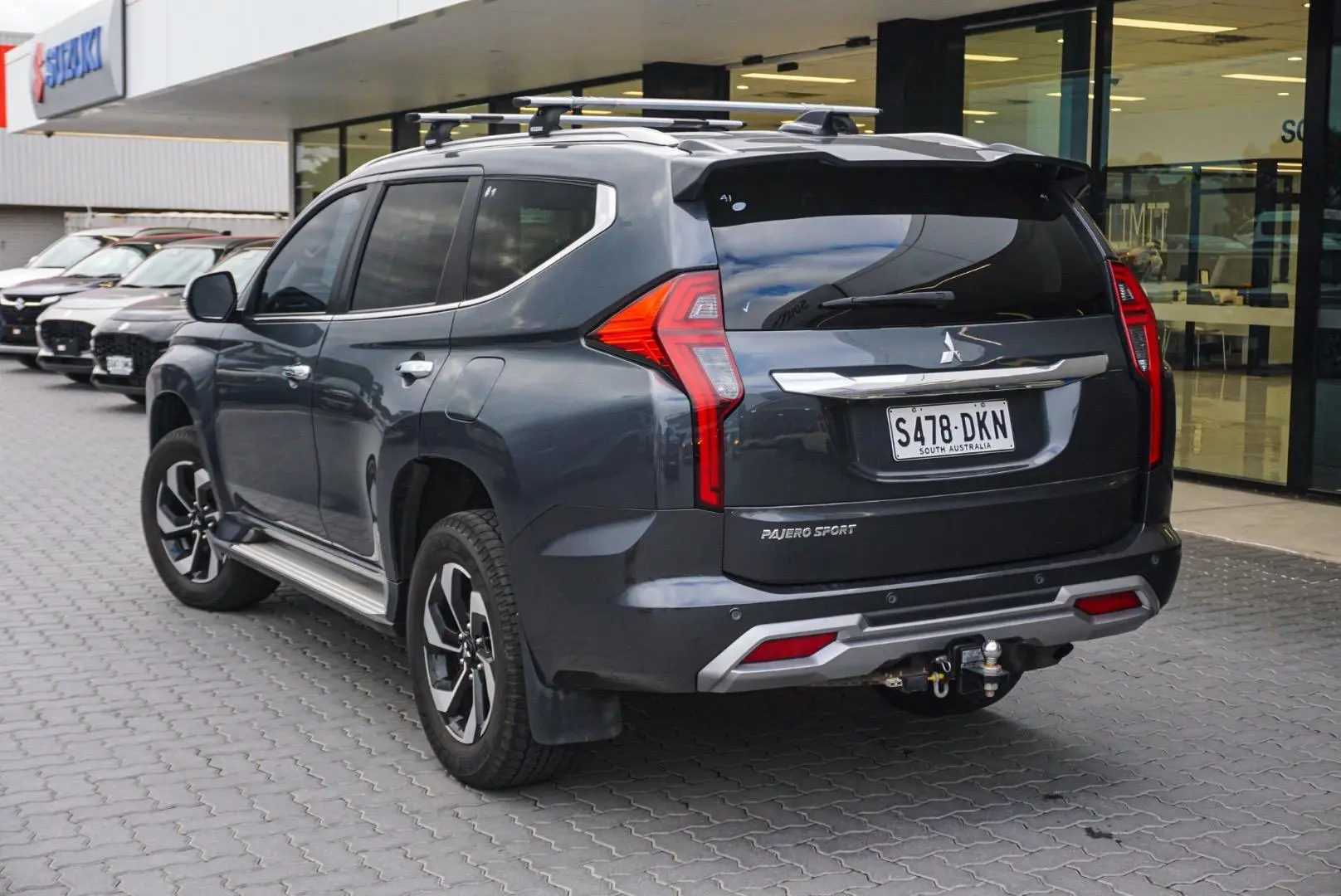 2024 Mitsubishi Pajero Sport Gallery Image 3