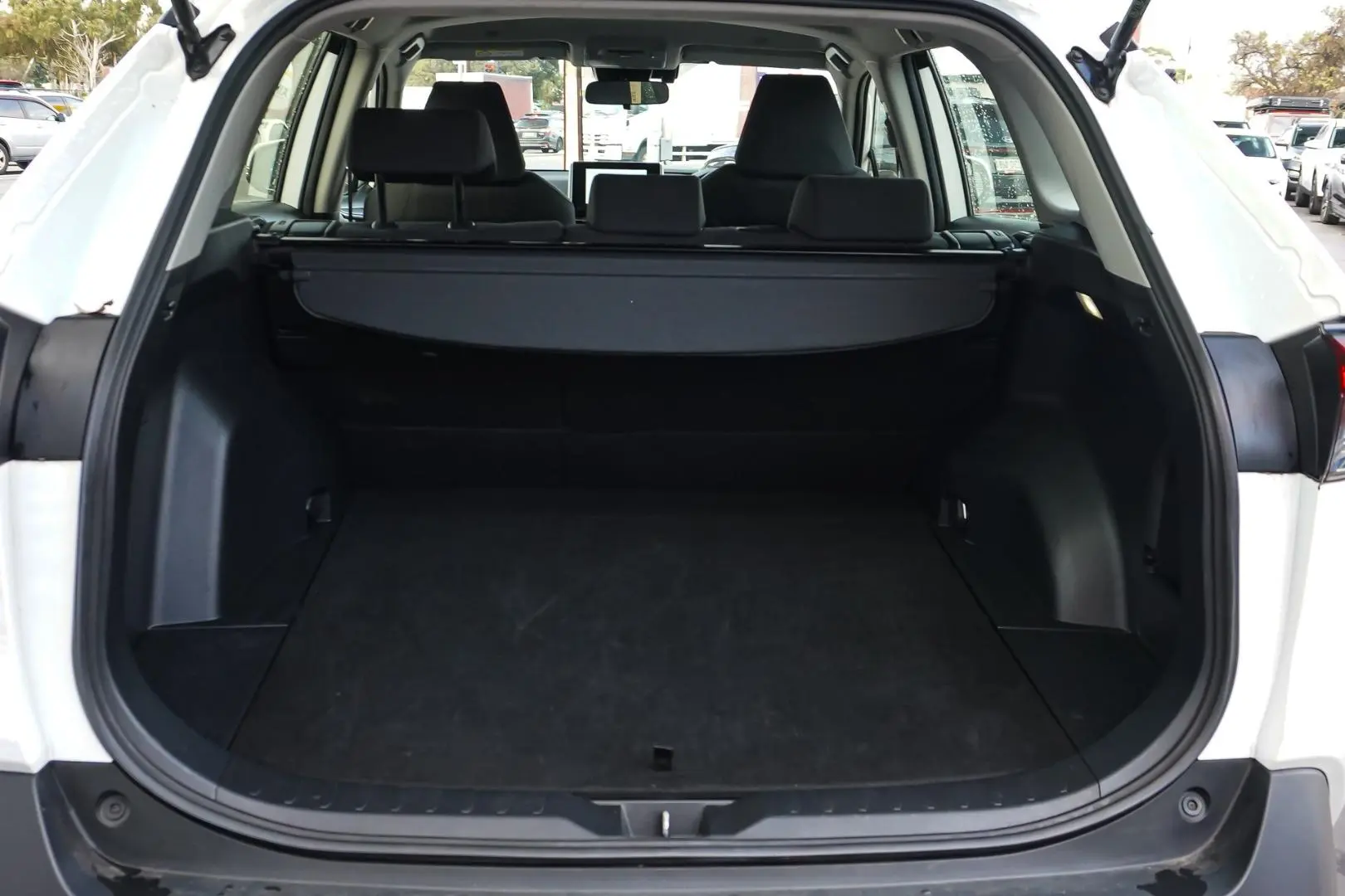 2024 Toyota RAV4 Gallery Image 10