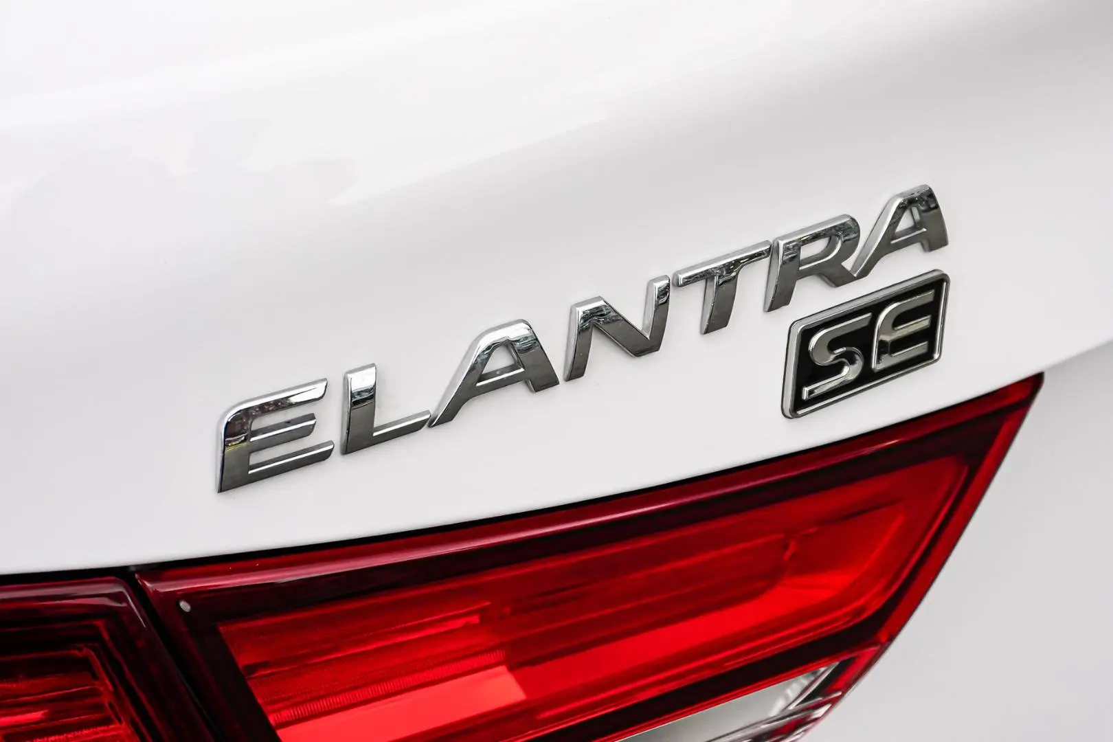 2014 Hyundai Elantra Gallery Image 15