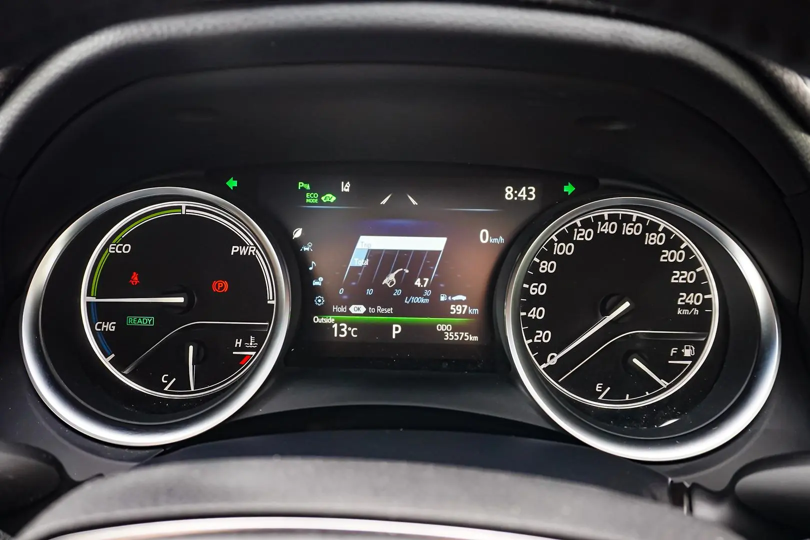 2020 Toyota Camry Gallery Image 18