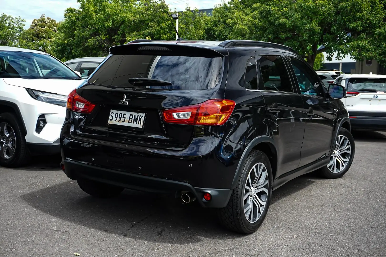 2016 Mitsubishi ASX Gallery Image 3